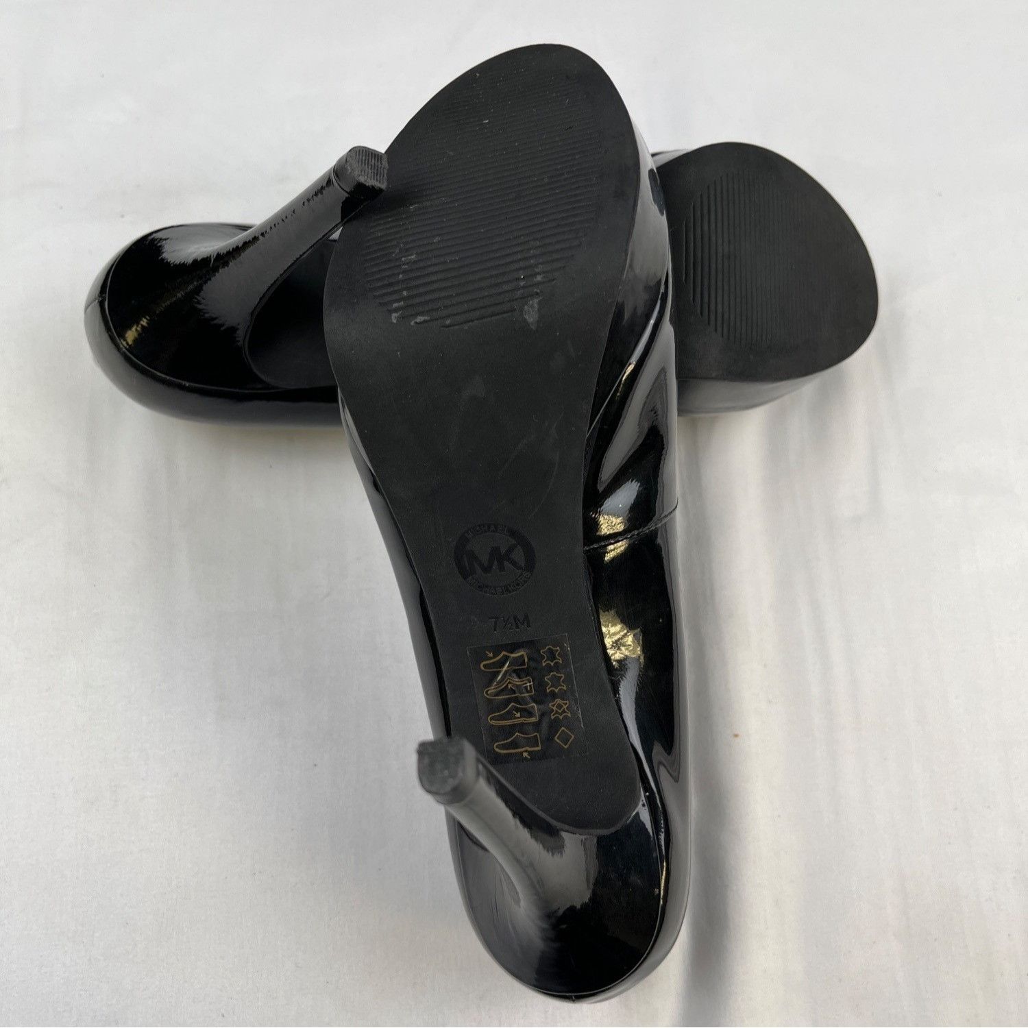 Michael Kors Michael Kors Women's Black Shoes/Platform Heels Sz 7.5M SKU Size US 7.5 / IT 37.5 - 5 Thumbnail
