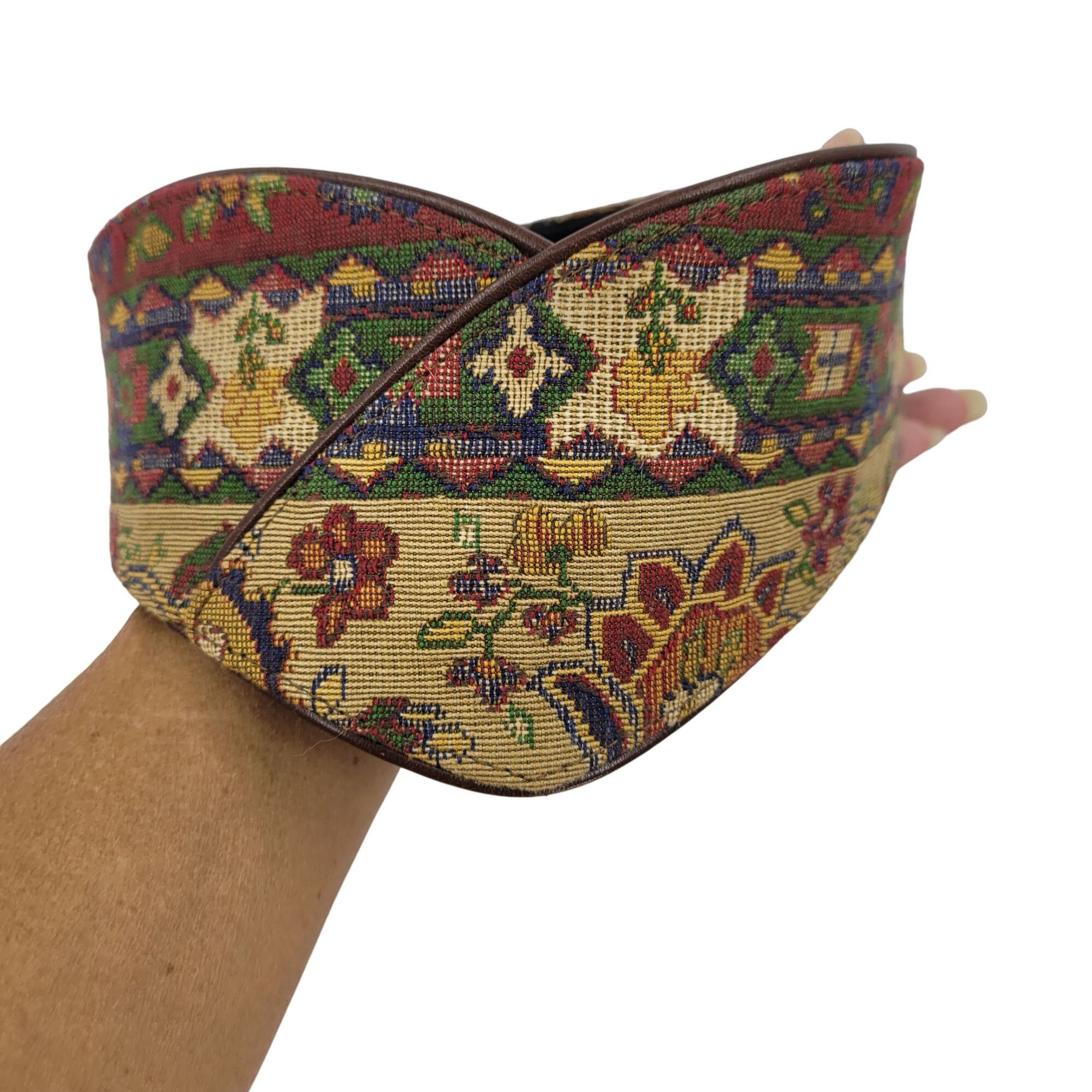 Vintage Vtg Womens Victorian Revival Belt Sz S Statement Regal Tapes Size ONE SIZE - 1 Thumbnail