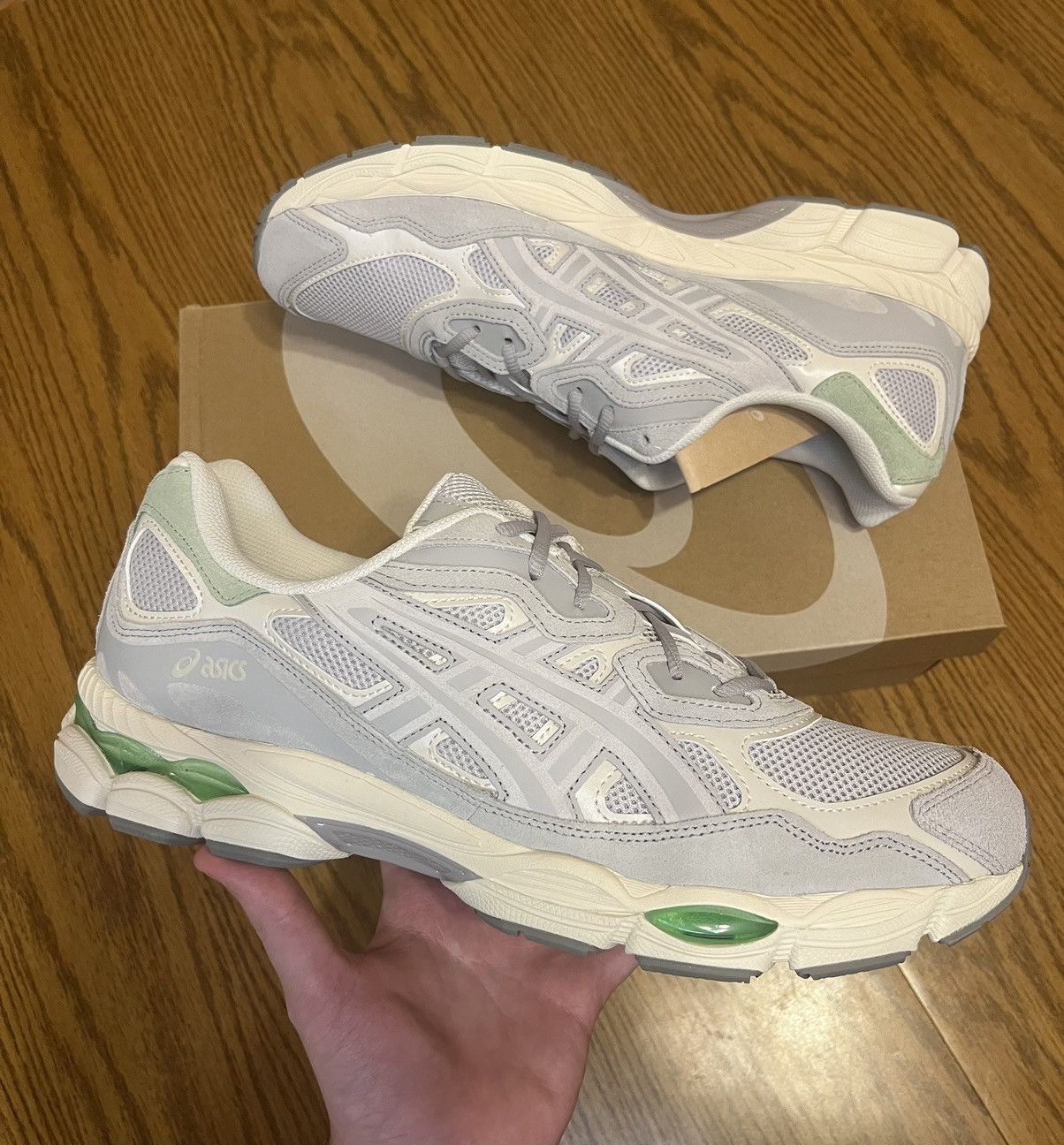 Asics Asics Gel-NYC (Cloud Grey/Green) Size US 13 / EU 46 - 1 Thumbnail