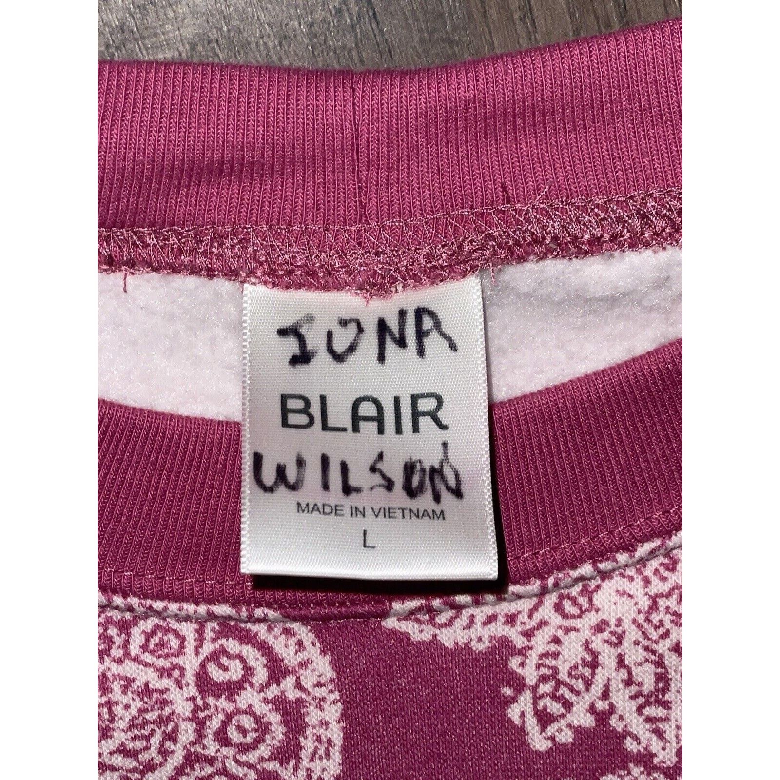 Vintage Vintage Floral Crewneck Large Magenta Granny Core Sweatshirt Size L / US 10 / IT 46 - 3 Thumbnail