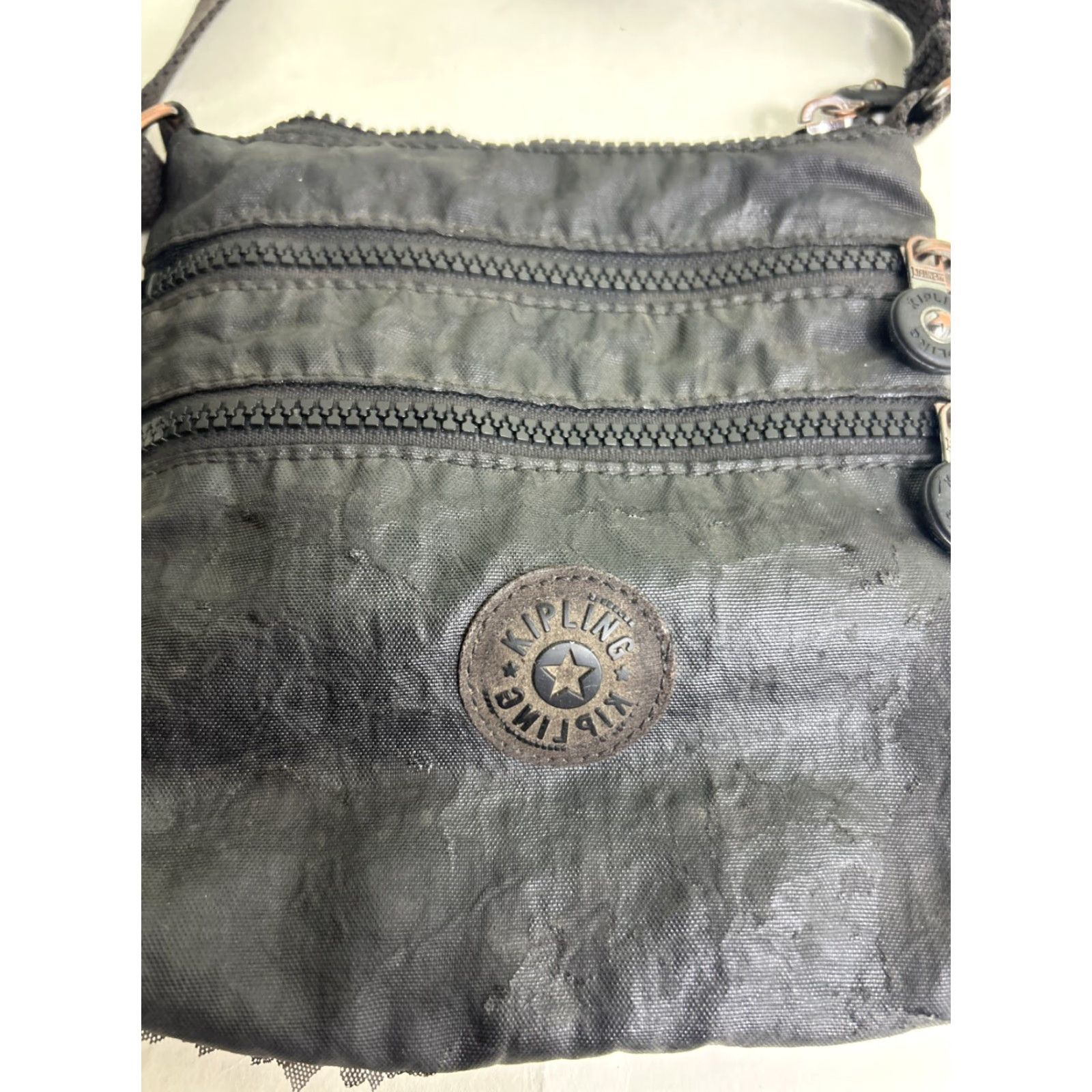 Vintage Kipling Crossbody Bag Black Small Women Zip Flaws Broken Zipper Peeling 7x6x1 Worn Size ONE SIZE - 5 Thumbnail