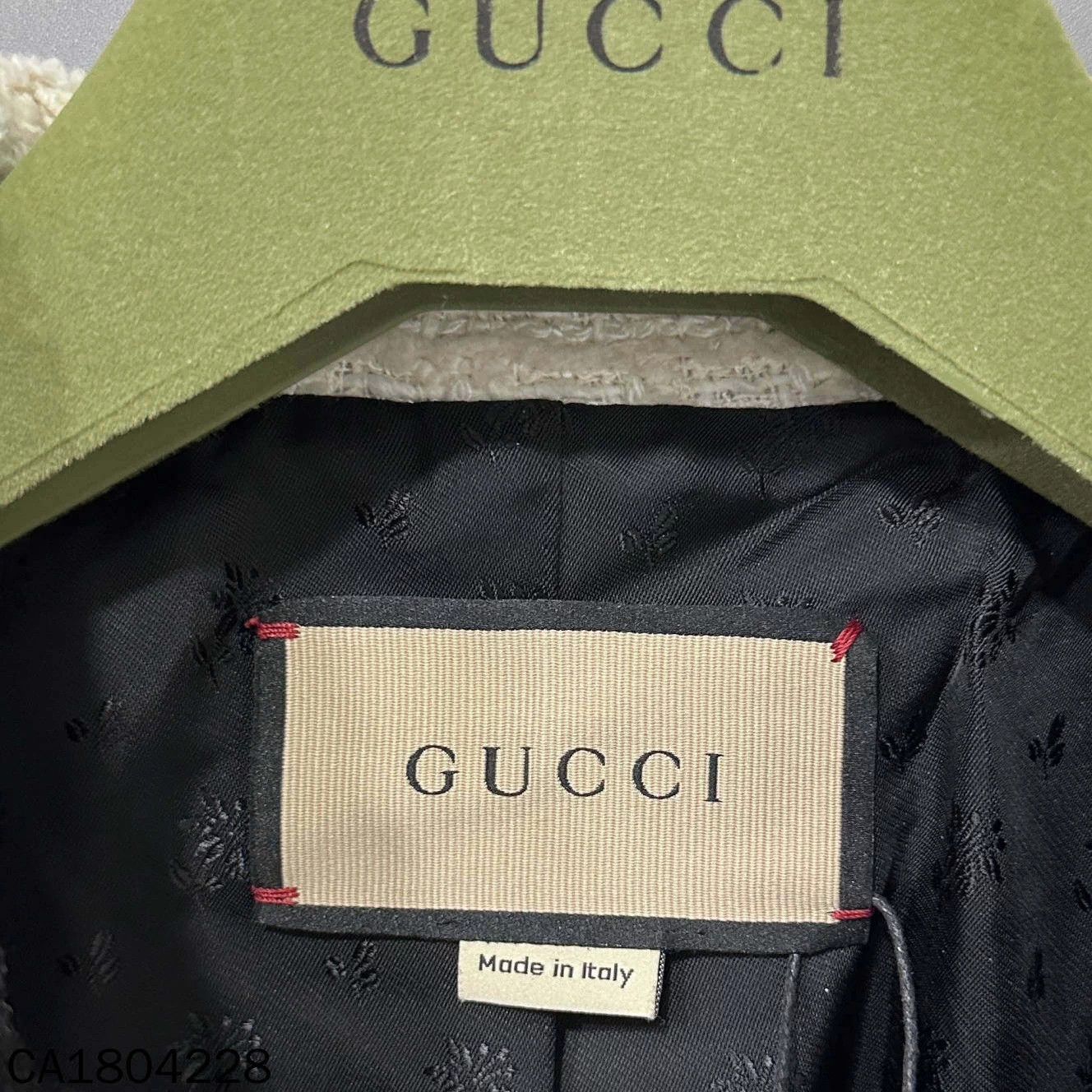 Gucci GUCCI ivory tweed crewneck jacket women's 40 Size M / US 6-8 / IT 42-44 - 6 Thumbnail