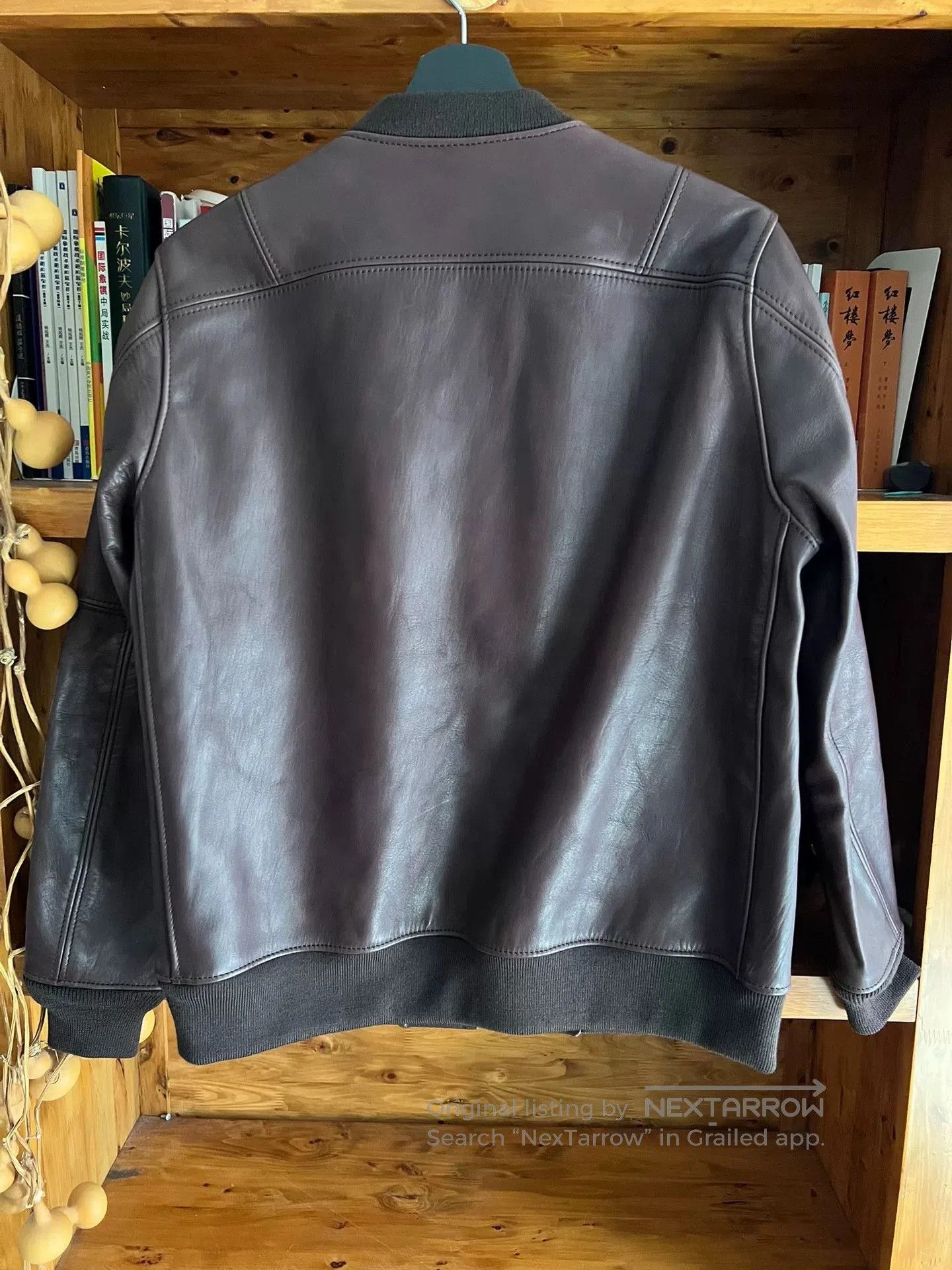BRU NA BOINNE exquisite ma-1 flight jacket in cherry color. Size US M / EU 48-50 / 2 - 3 Thumbnail