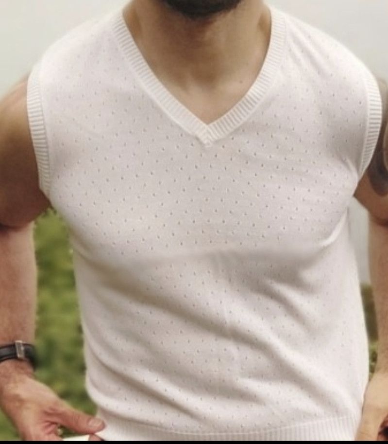 Dior Sleeveless perforated cotton T-shirt Size US S / EU 44-46 / 1 - 25 Thumbnail