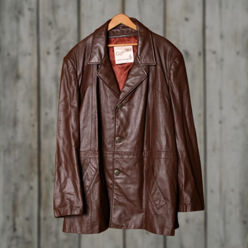 Vintage VINTAGE Clipper Mist by Londontown Corp. Brown Leather 3-Button Car Coat Sz. 54R Mens Coat Size US L / EU 52-54 / 3 - 1 Thumbnail