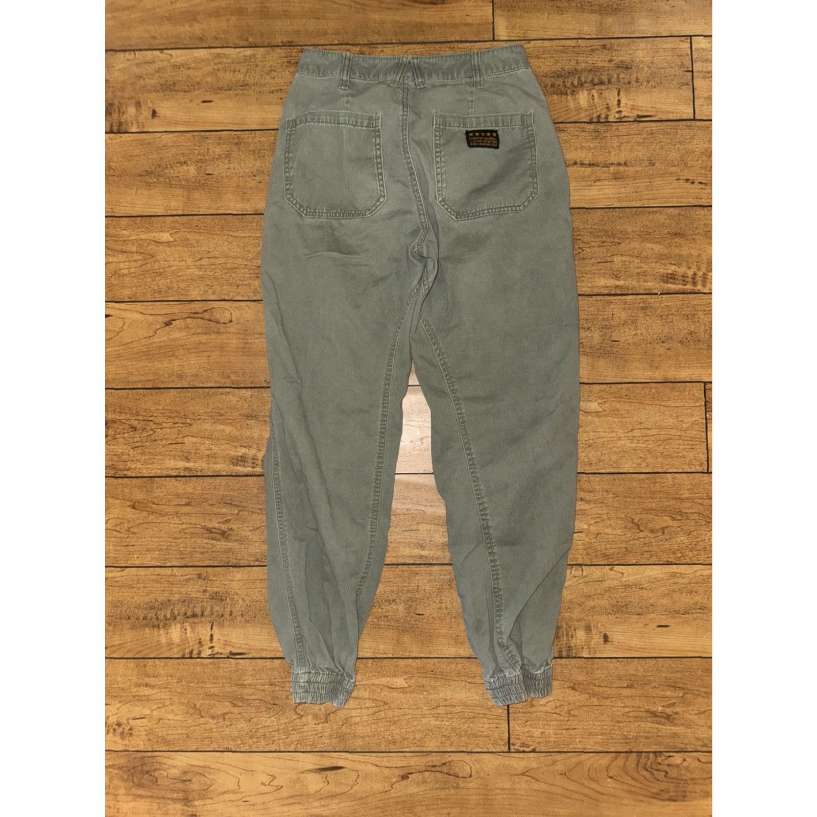 Vintage **Fivestar General Women's Cargo Pants Olive Green Size 26** User: Fivestar General Women's Cargo Pants Olive Green Size 26 Size 26" / US 2 / IT 38 - 8 Thumbnail