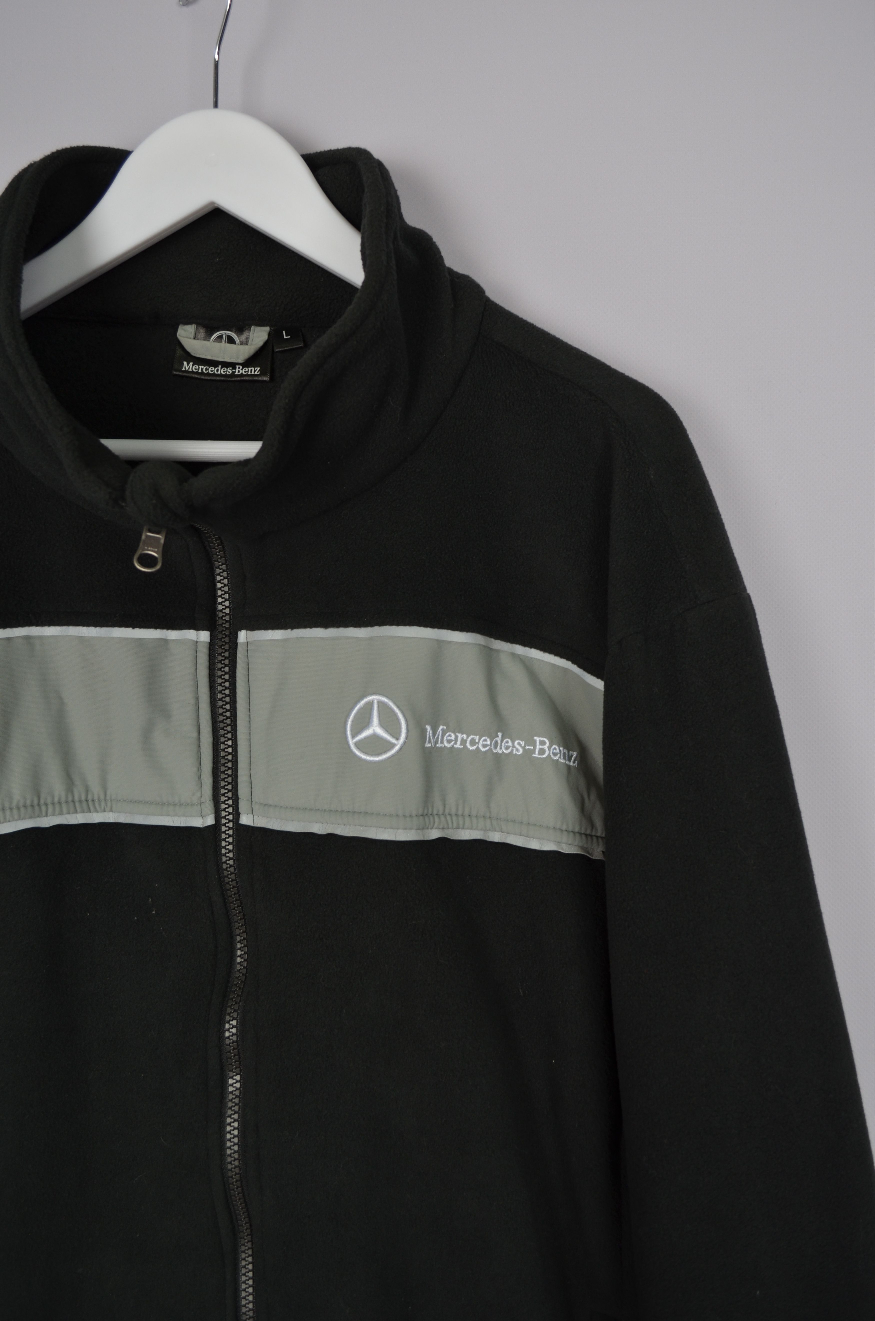 Mercedes-Benz Mercedes Benz Official Fleece Black Full Zip Jacket Logo Size US L / EU 52-54 / 3 - 3 Thumbnail