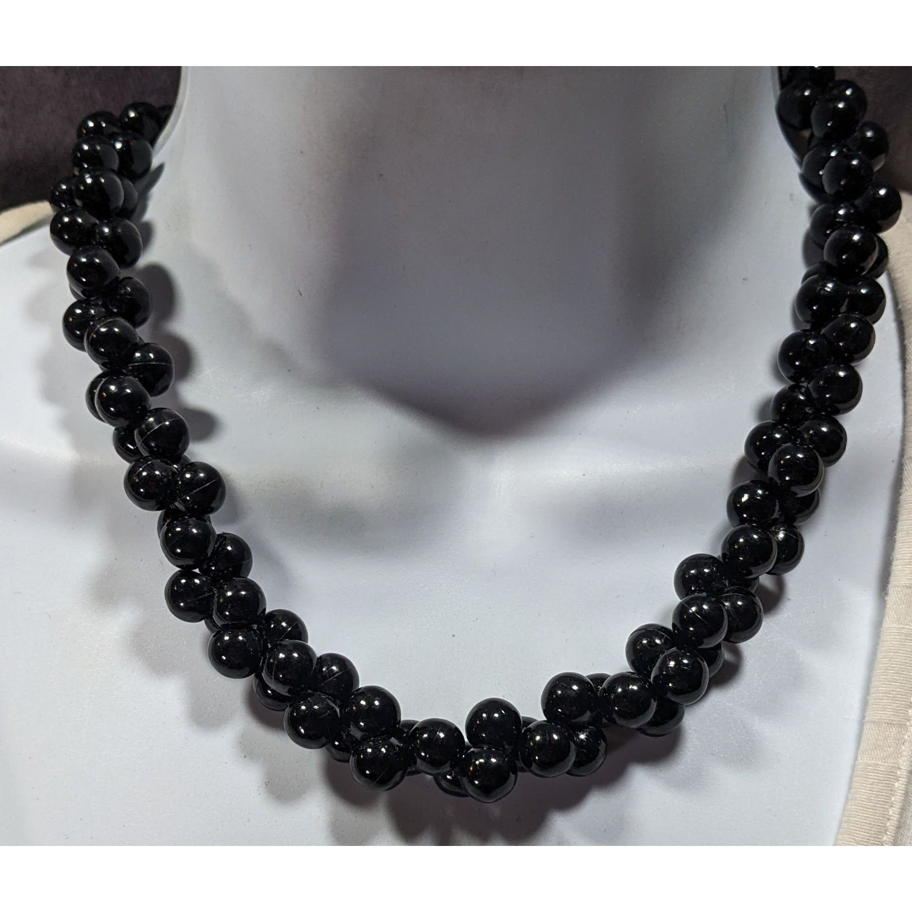 Other Vintage Elegant Black Beaded Costume Necklace Size ONE SIZE - 1 Thumbnail