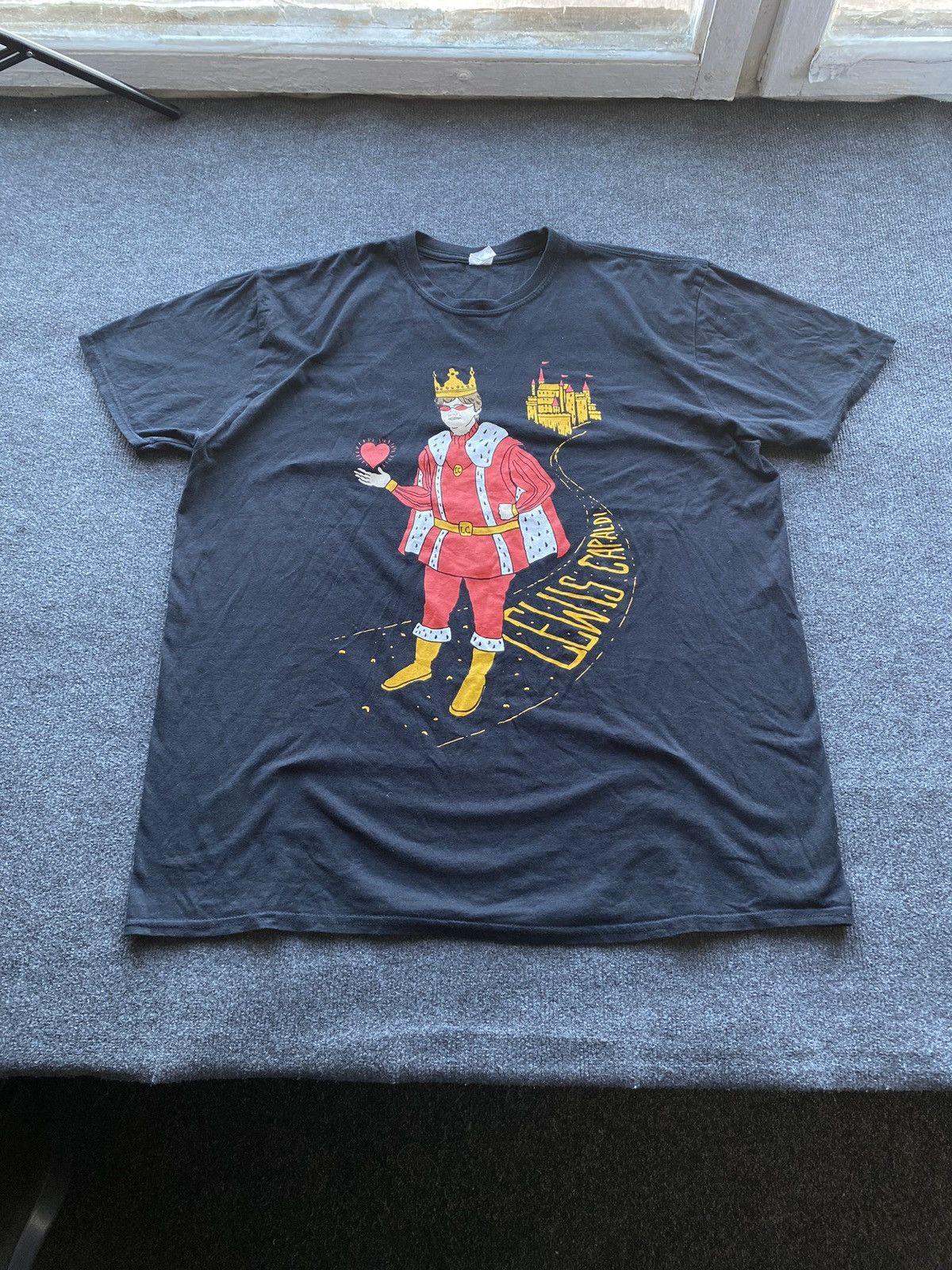 Band Tees 🔥2019 Lewis Capaldi Band Tour rock black faded tee Size US XXL / EU 58 / 5 - 1 Thumbnail