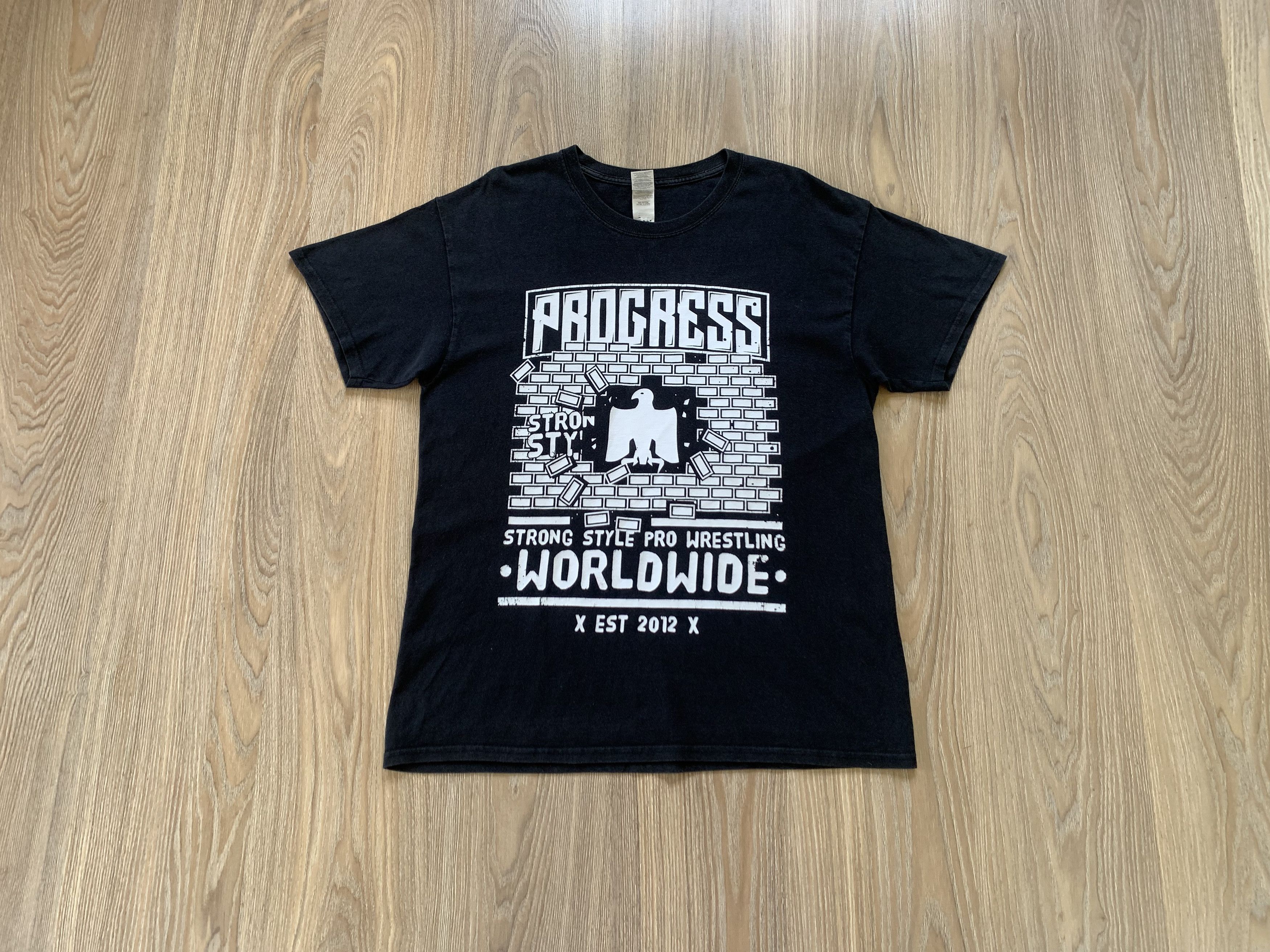 WWE Gildan Progress Wrestling Worldwide Printed T-Shirt Size US L / EU 52-54 / 3 - 1 Thumbnail