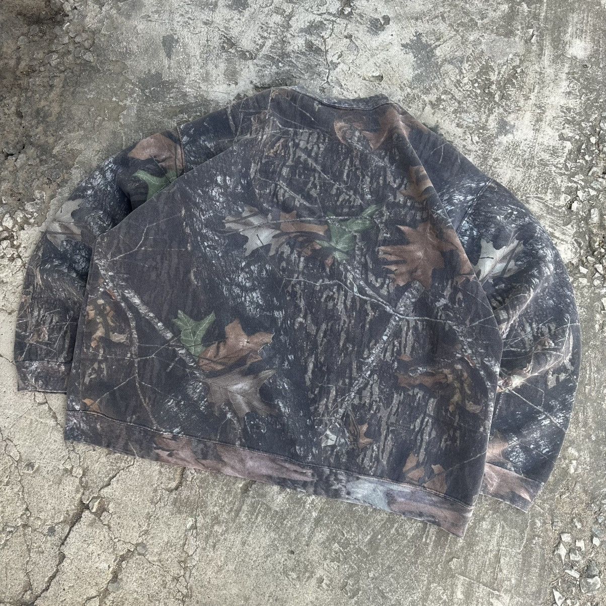 Carhartt × Vintage Crazy Vintage Carhartt Style Realtree Camo Sweatshirt Size US XXL / EU 58 / 5 - 8 Thumbnail