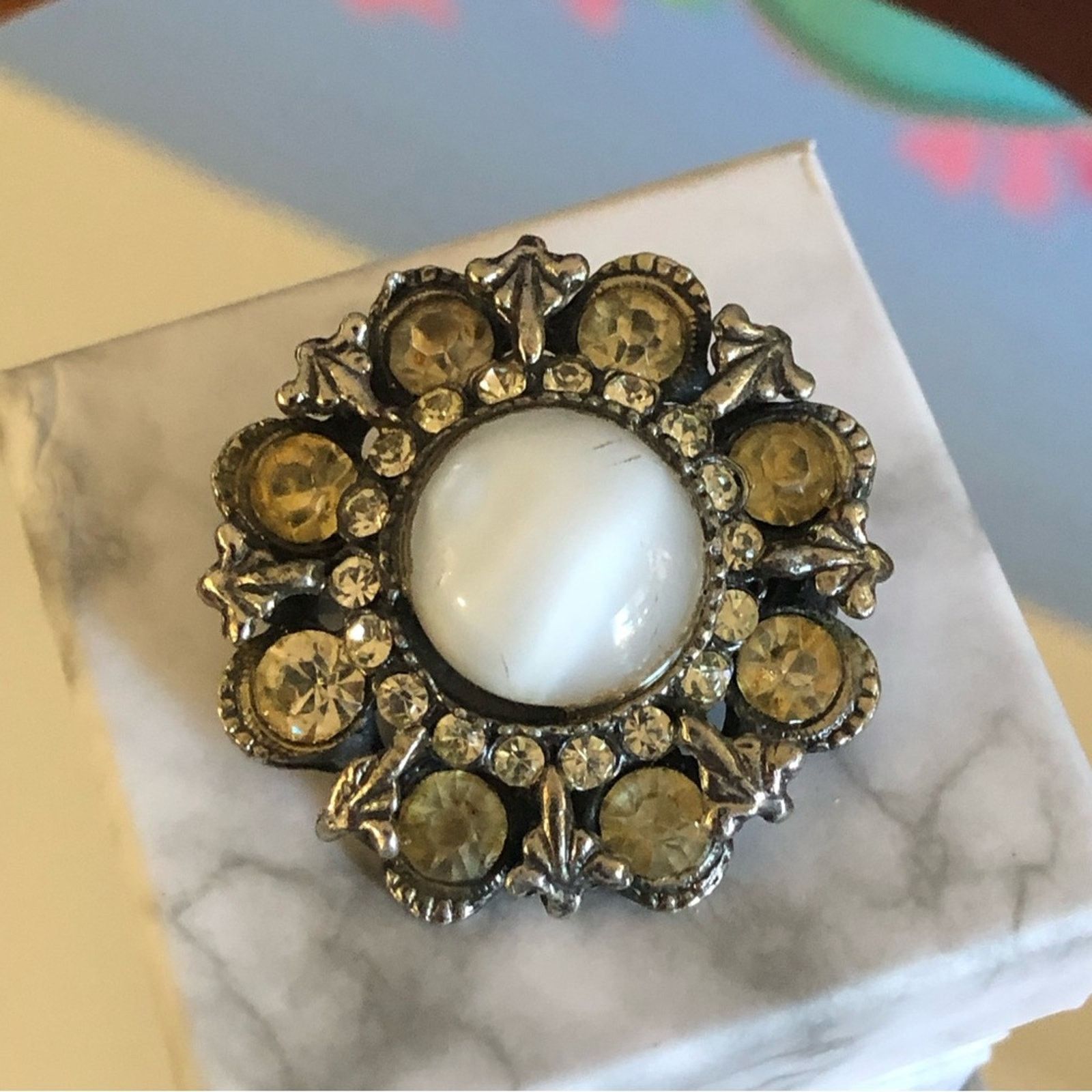 Vintage Vintage LIDZ Brothers NY citrine and moon stone brooch Size ONE SIZE - 1 Thumbnail