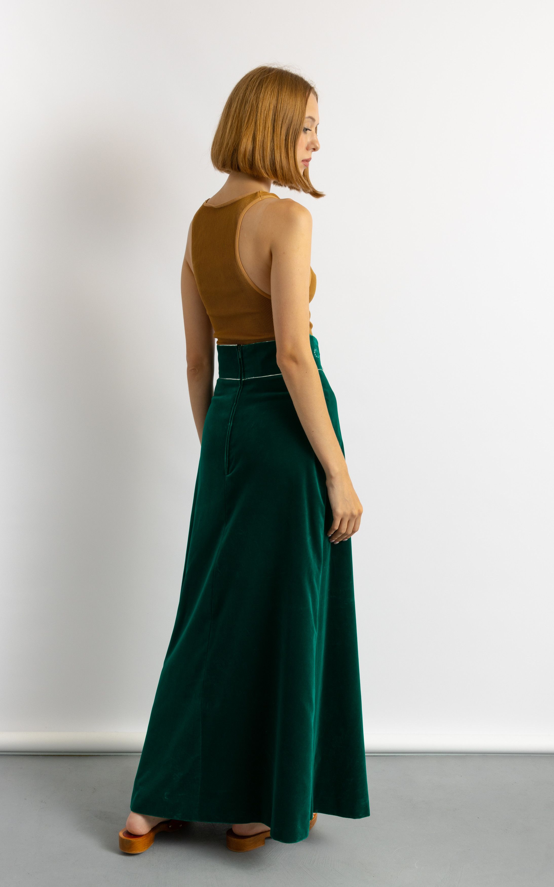 Vintage Vintage Vera Mont Paris deep green maxi skirt 8687 Size 27" / US 4 / IT 40 - 4 Thumbnail