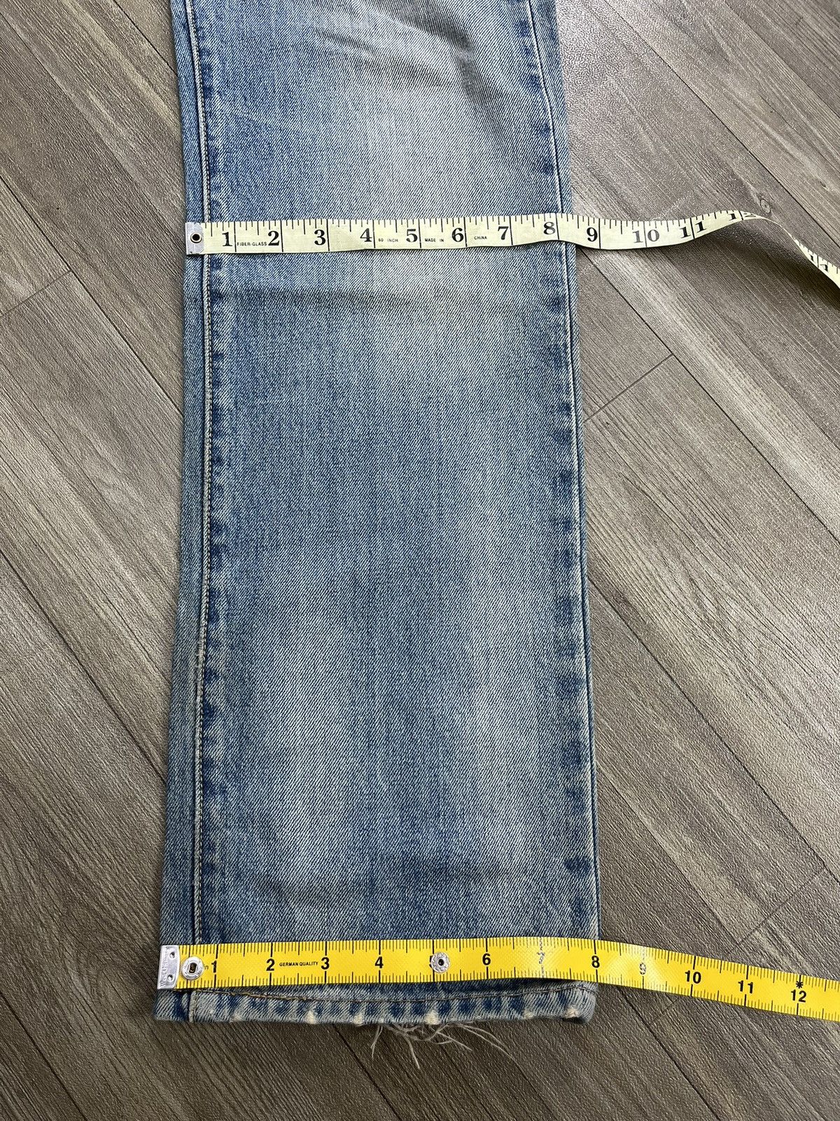 Levi's Vintage Clothing 🇮🇩1990s Vintage Levis 501 30x32 Distressed Light Blue Jeans Size US 30 / EU 46 - 23 Thumbnail