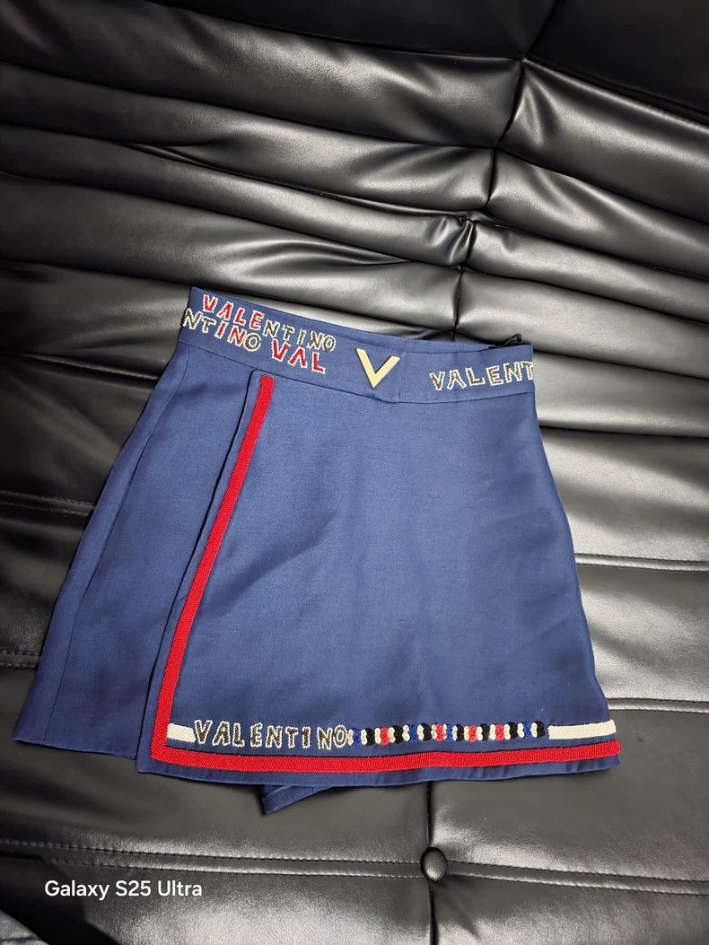 Versace Versace Blue shorts skirt Size XS / US 0-2 / IT 36-38 - 1 Thumbnail