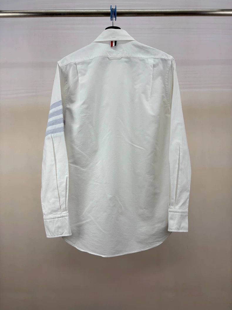 Thom Browne Thom Browne A blue and white four-barrel shirt Size US M / EU 48-50 / 2 - 2 Thumbnail