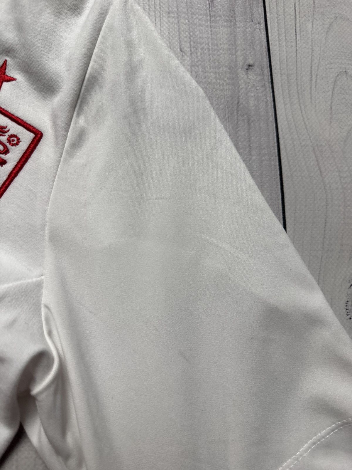 Umbro × Vintage Vintage Umbro England soccer jersey size S Size US S / EU 44-46 / 1 - 4 Thumbnail