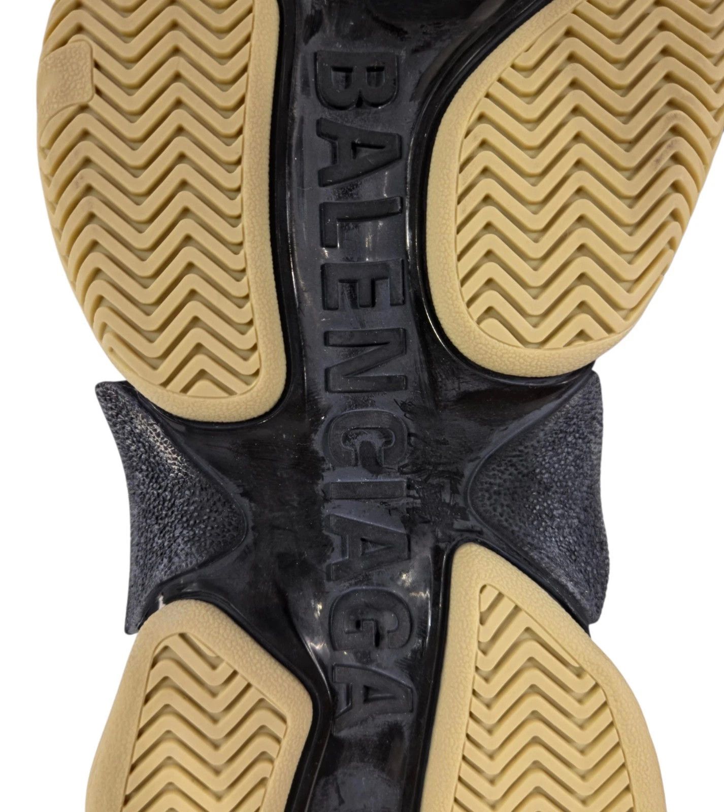 Balenciaga Balenciaga Triple S Sneakers US 7 EU 40 Mens Gray $1100 Size US 7 / EU 40 - 12 Thumbnail