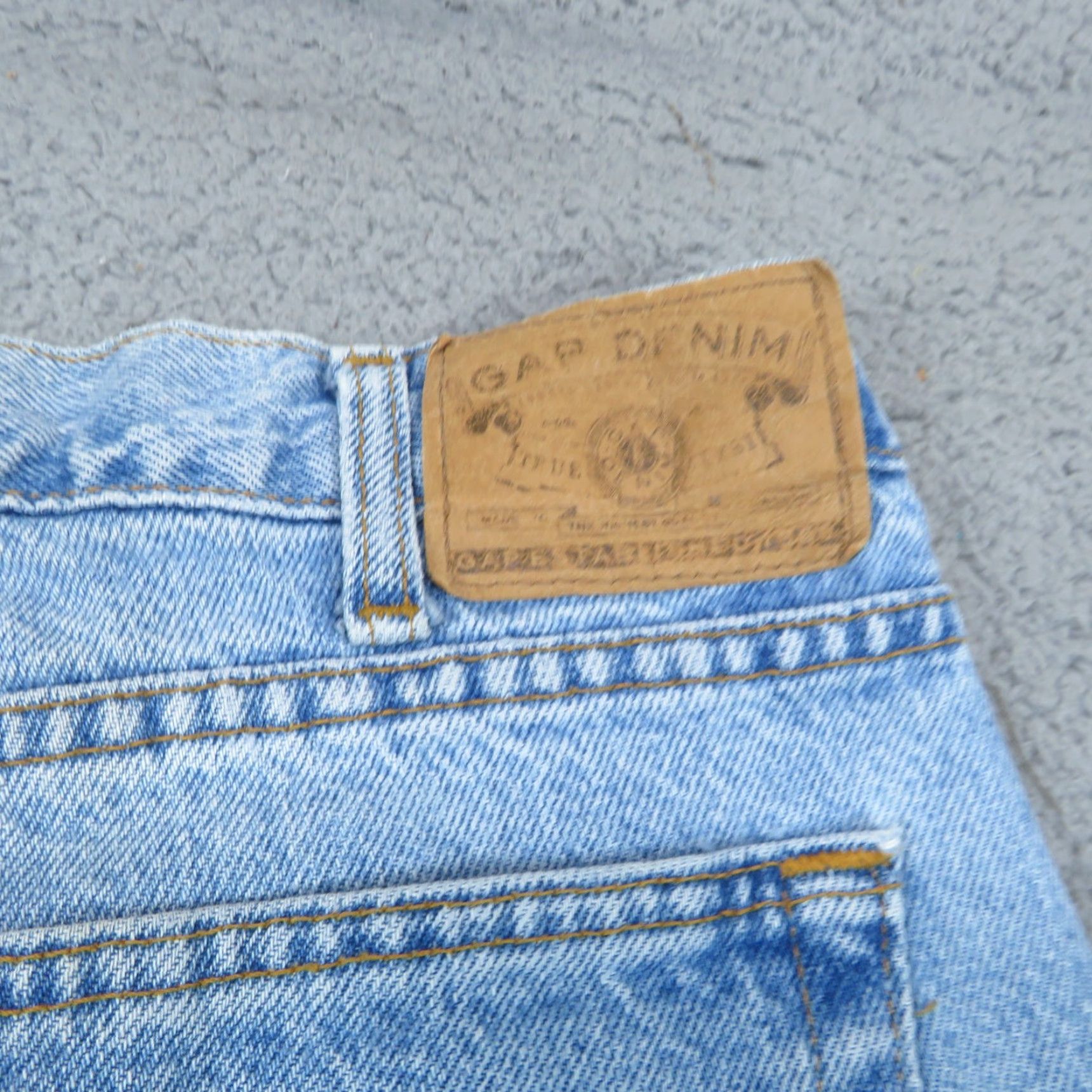 Gap VINTAGE Gap Jeans Men 38 Baggy Y2K Skater Wide-Leg Light Denim USA 36x30 Size US 36 / EU 52 - 4 Thumbnail
