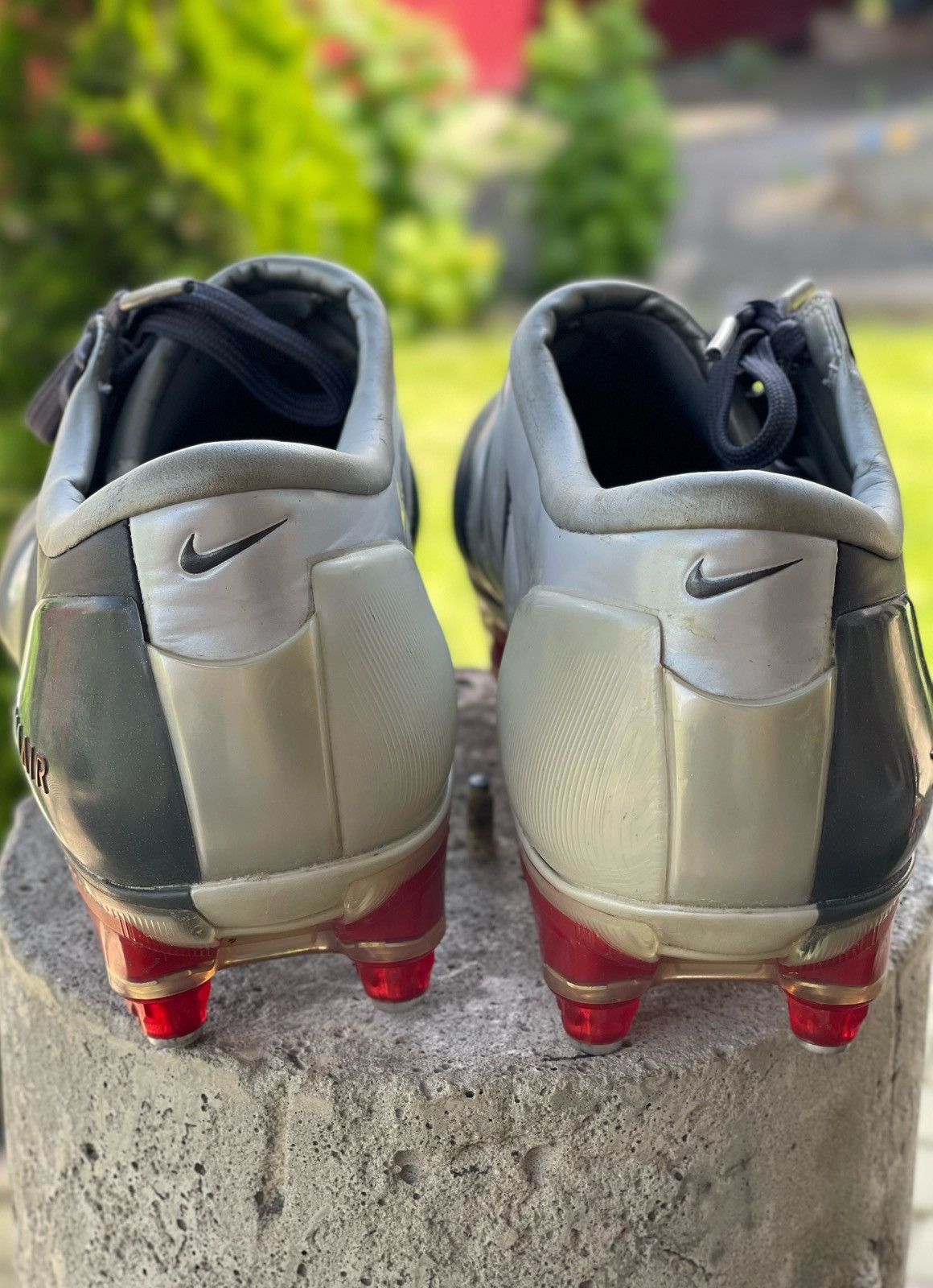 Vintage Vintage Nike Total 90 Air Zoom Gray Football Soccer Cleats Size US 8 / EU 41 - 6 Thumbnail