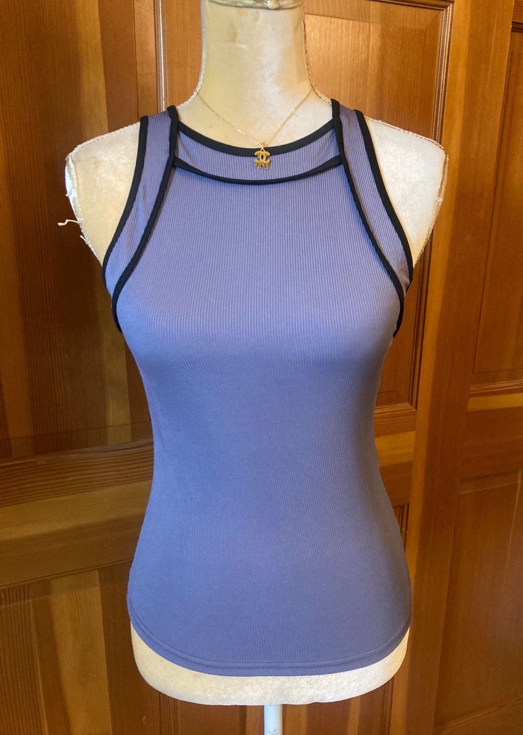 Designer × Other Nwt, Lavishly Paris Women’s Summer Slim Fit Tank Top. Size M / US 6-8 / IT 42-44 - 2 Thumbnail