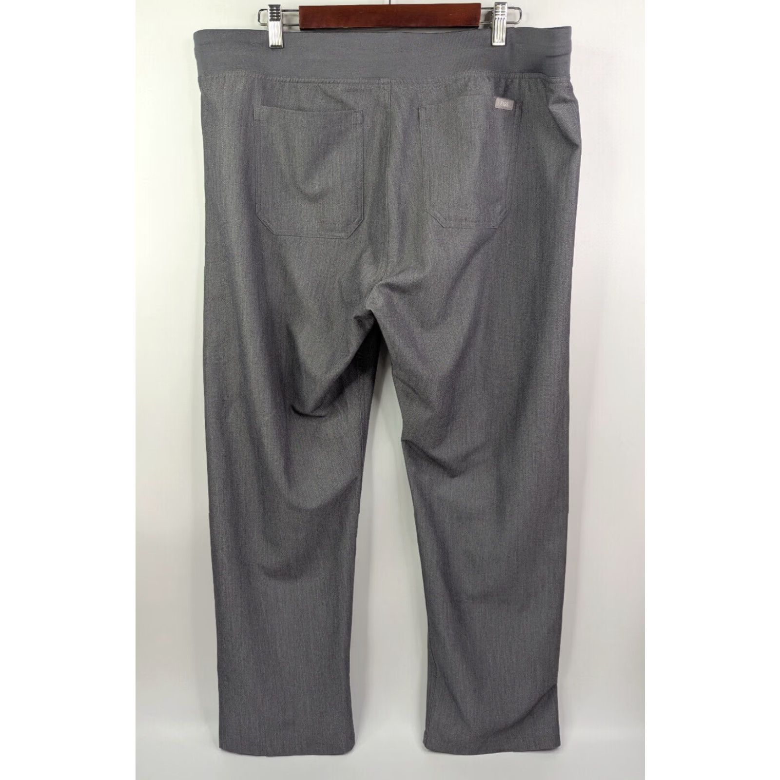 Vintage Figs Women's Livingston Gray Scrub Pants Nurse Medical XL Style T21003 — Gray Scrub Pants, FIGS, Women, XL, Livingston, Medical, Solid Pattern Size 40" / US 18 - 4 Thumbnail