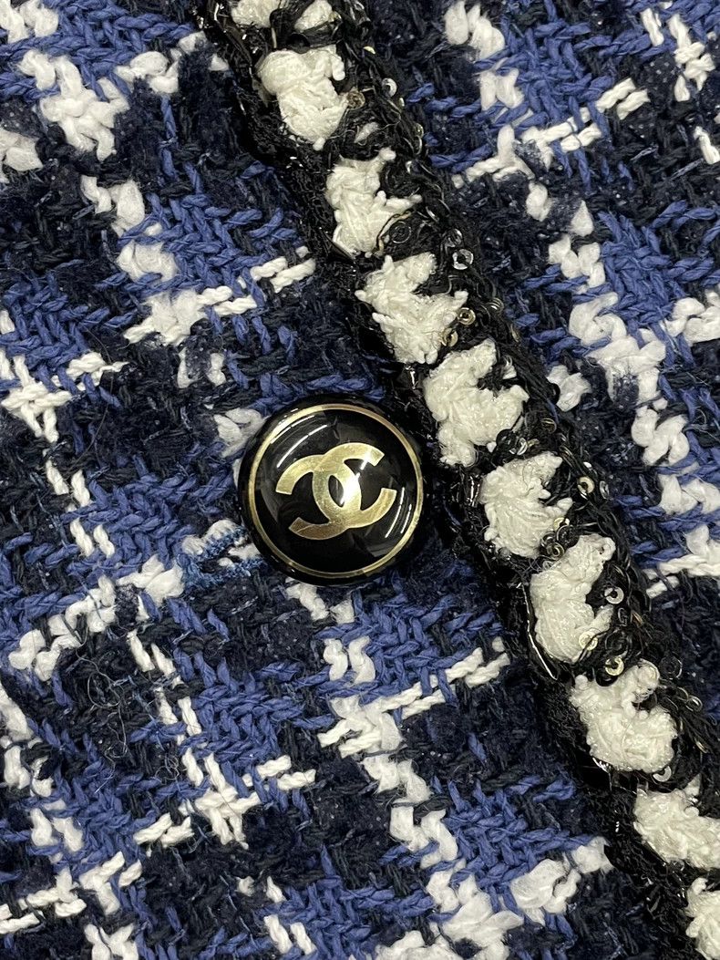 Chanel Chanel Blue plaid tweed coat Size S / US 4 / IT 40 - 2 Thumbnail