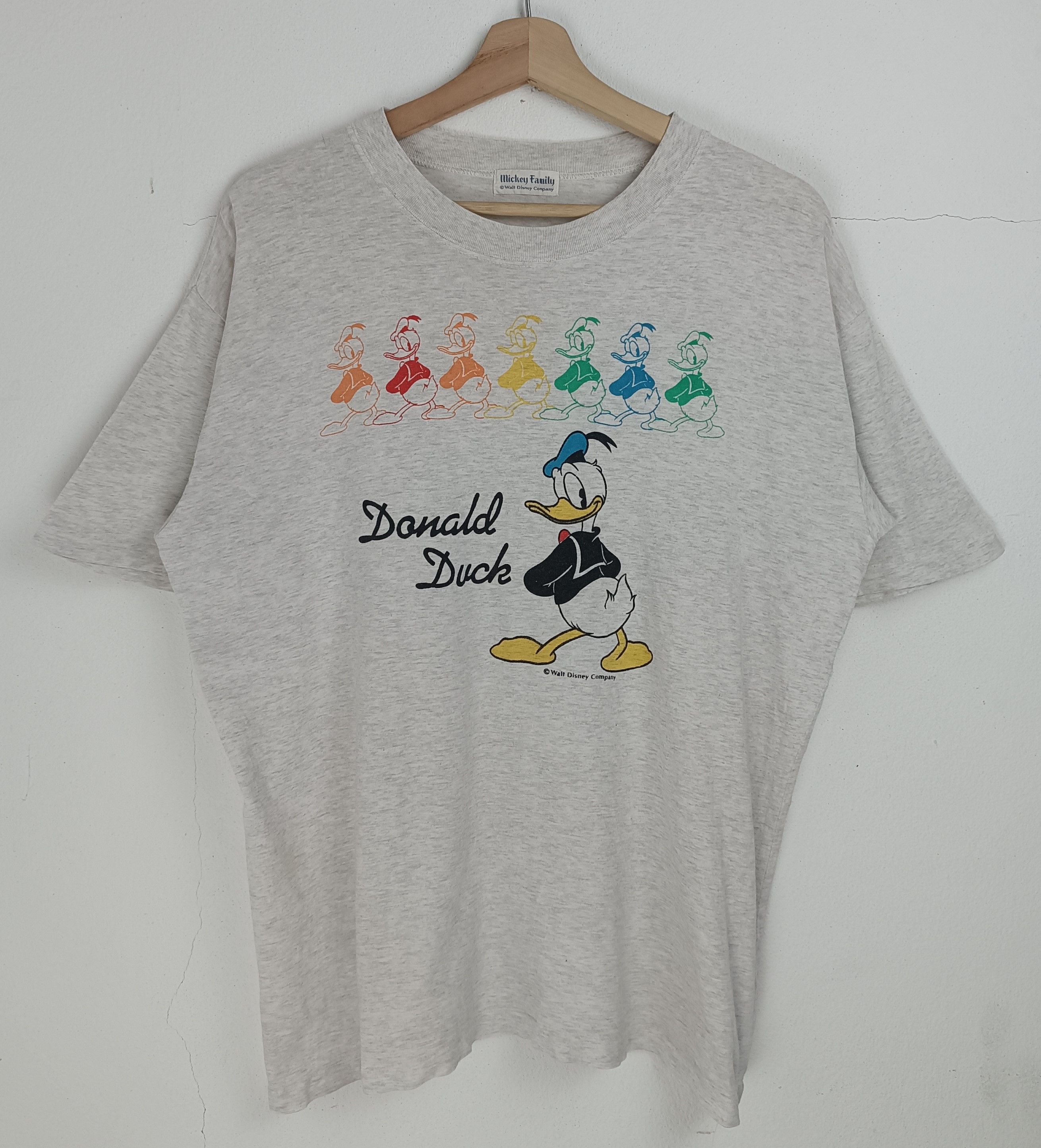 Disney VINTAGE 90'S DONALD DUCK TEE RARE GOOFY MICKEY BUNNY PLUTO Size US L / EU 52-54 / 3 - 3 Thumbnail