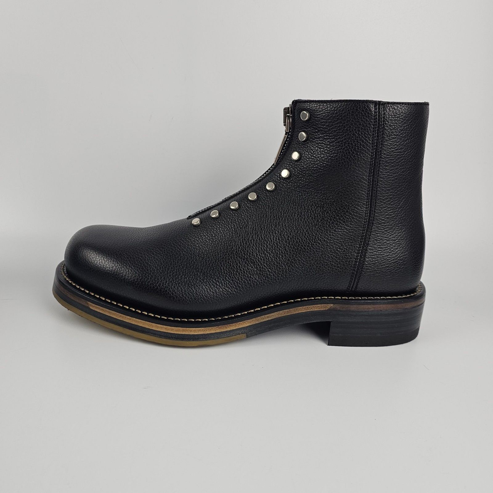 Alexander McQueen ALEXANDER MCQUEEN Maker Black Leather Ankle Boots New/Authen Size US 9 / EU 42 - 6 Thumbnail