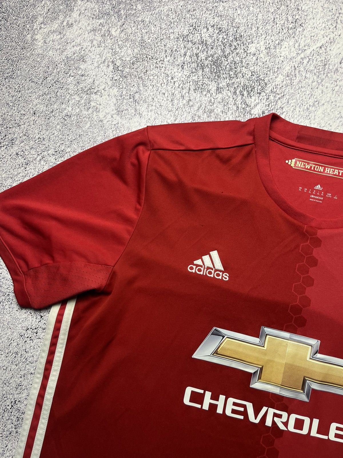Vintage Adidas Manchester United 2016/17 Home Soccer Jersey Size XL Size US XL / EU 56 / 4 - 5 Thumbnail