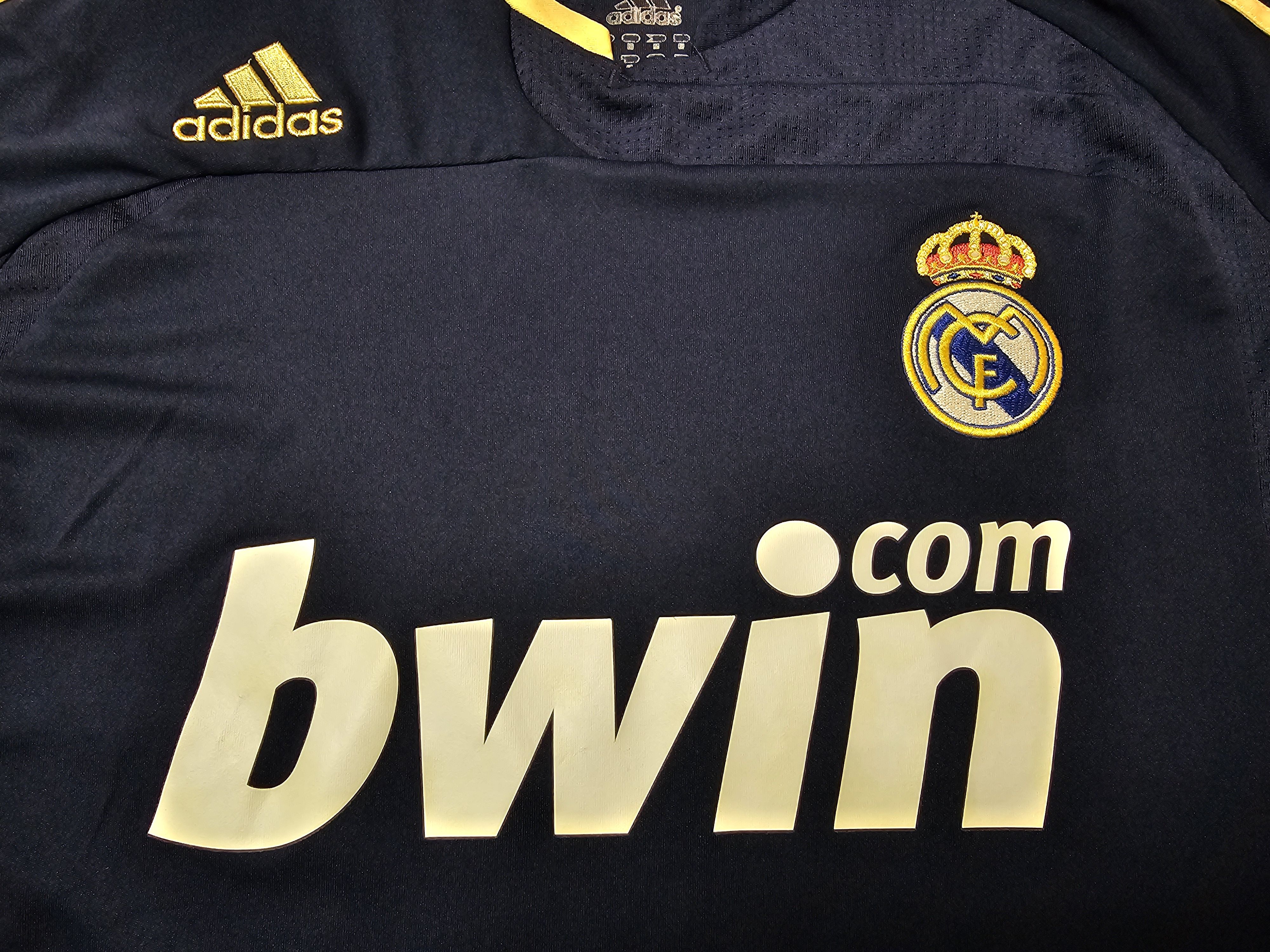 Adidas REAL MADRID 2007 2008 AWAY FOOTBALL SOCCER JERSEY VINTAGE Size US M / EU 48-50 / 2 - 3 Thumbnail