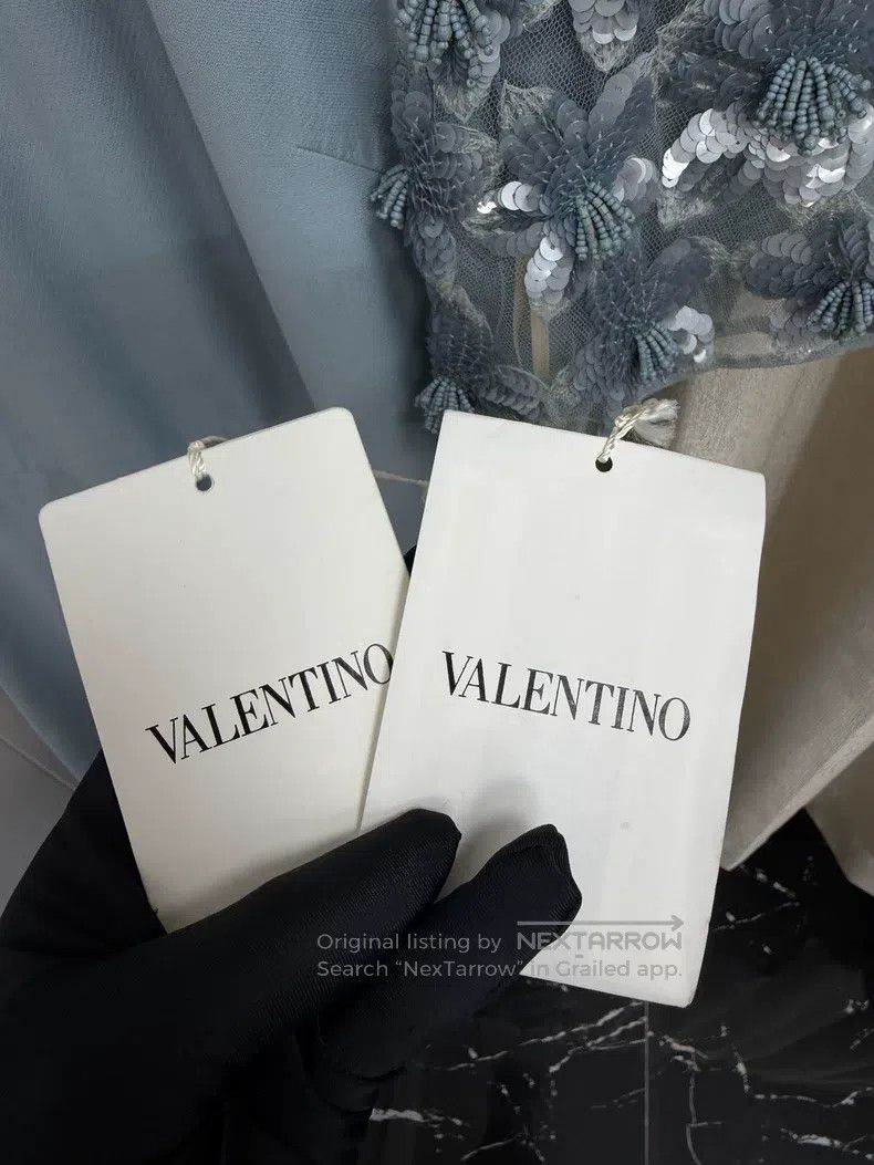 Valentino Valentino Light blue haute couture heavy industry Size M / US 6-8 / IT 42-44 - 3 Thumbnail