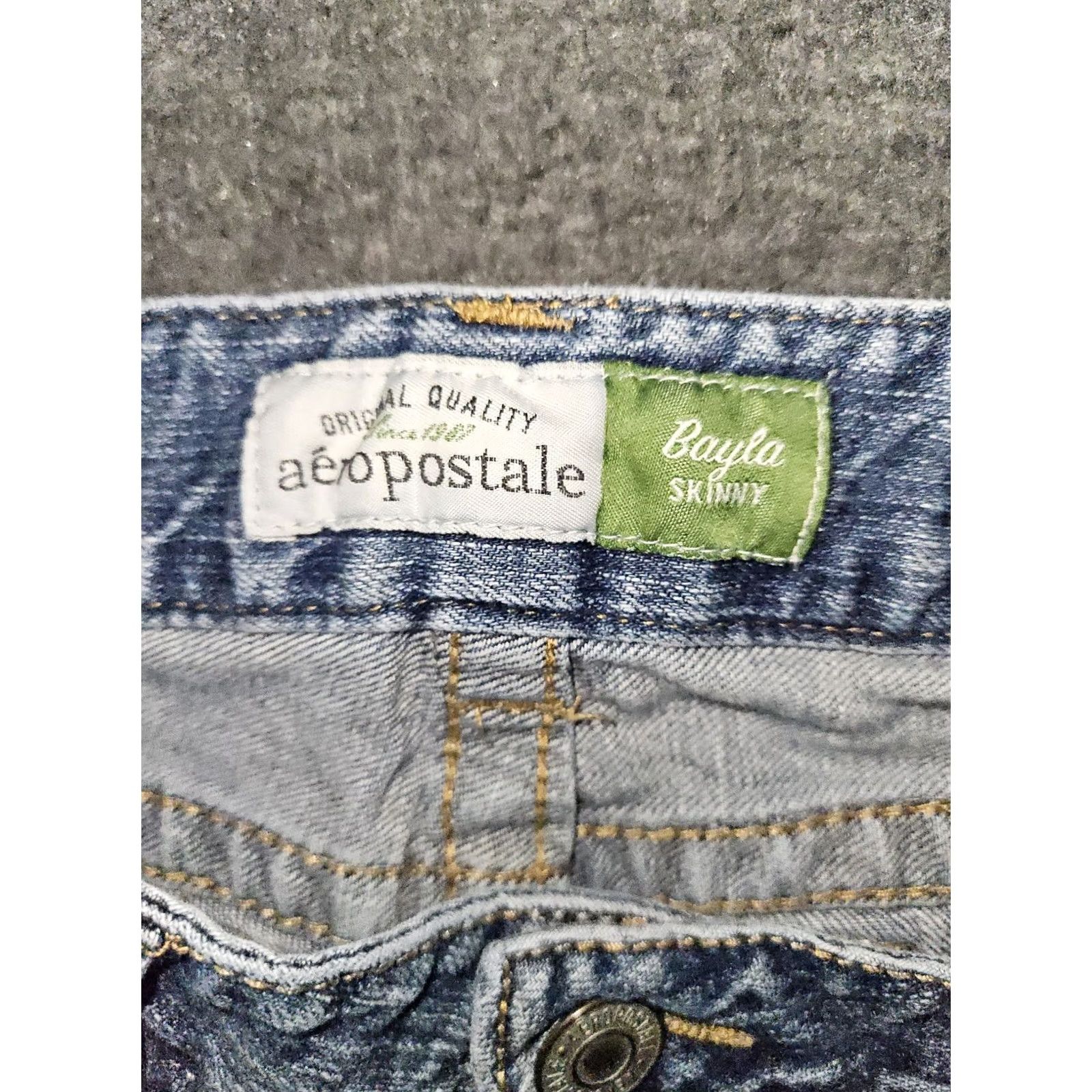 Vintage Aéropostale Bayla Skinny Jeans Women's 7/8 Low Rise Blue Straight Casual Preppy Size 28" / US 6 / IT 42 - 2 Thumbnail