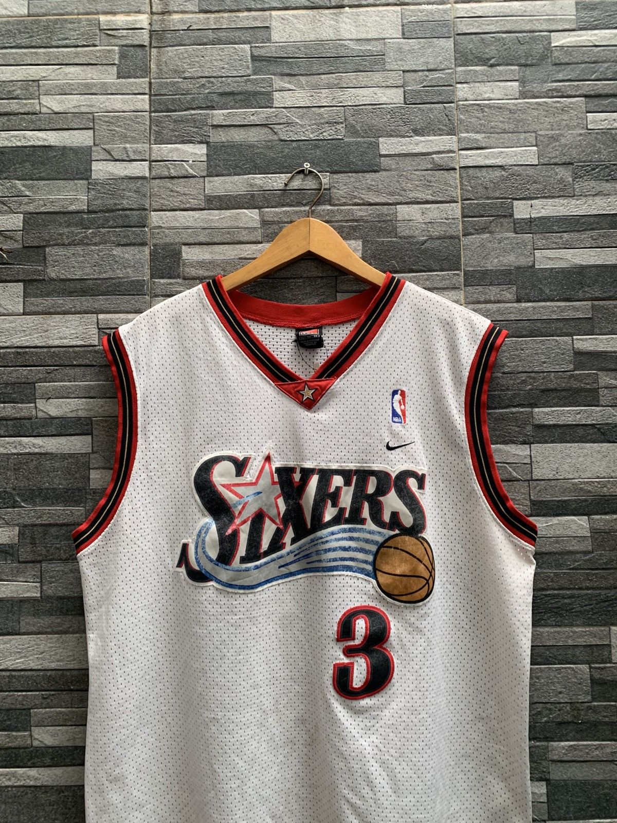 Nike Vintage 2001 ALLEN IVERSON Basketball Jersey Size US XL / EU 56 / 4 - 3 Thumbnail