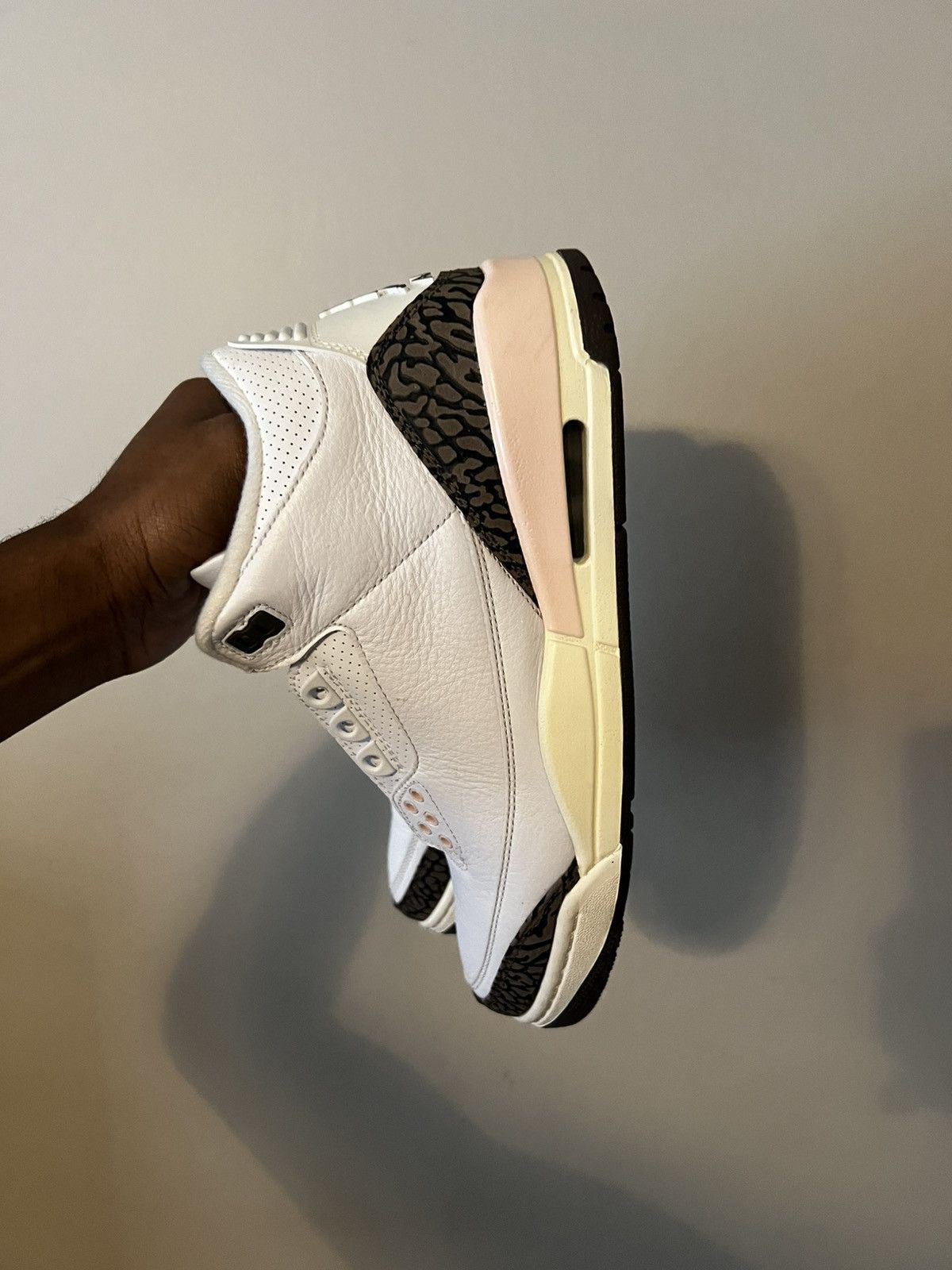 Other Jordan 3 neapolitan Size US 9 / EU 42 - 1 Thumbnail