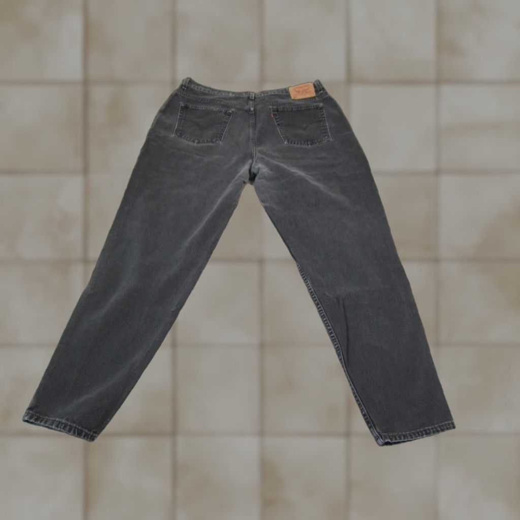 Levi's VINTAGE Levi's 550 Jeans Womens 40 x 31 Black Tapered Relaxed Denim 90s Mens? Size 27" / US 4 / IT 40 - 1 Thumbnail