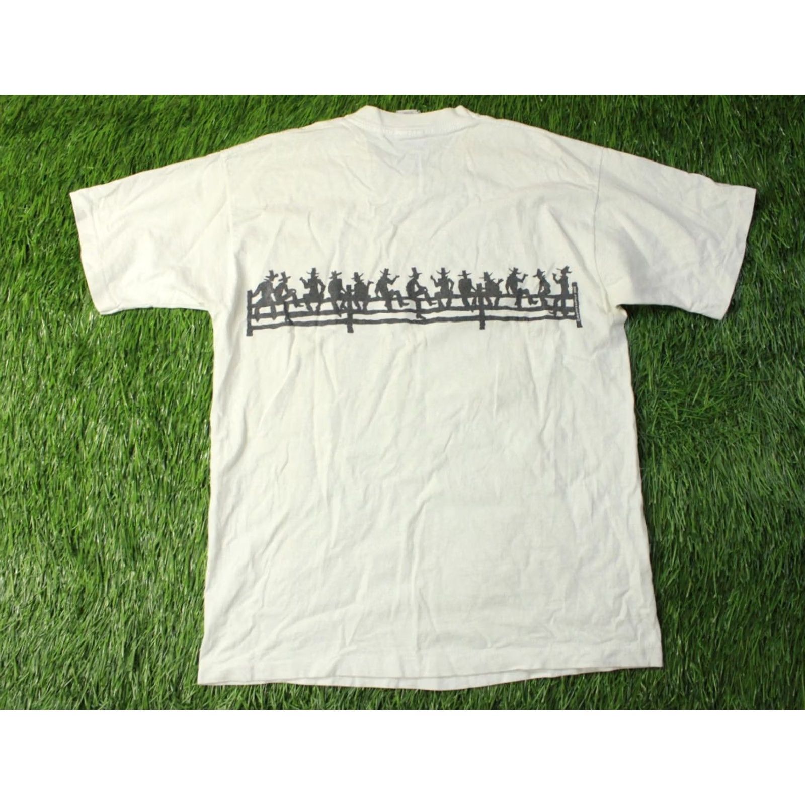 Fruit Of The Loom Brewster's Kananaskis Guest Ranch Shirt Men L White 1990s Vintage Jersey Tee Brand: Fruit of the Loom Size US L / EU 52-54 / 3 - 2 Thumbnail