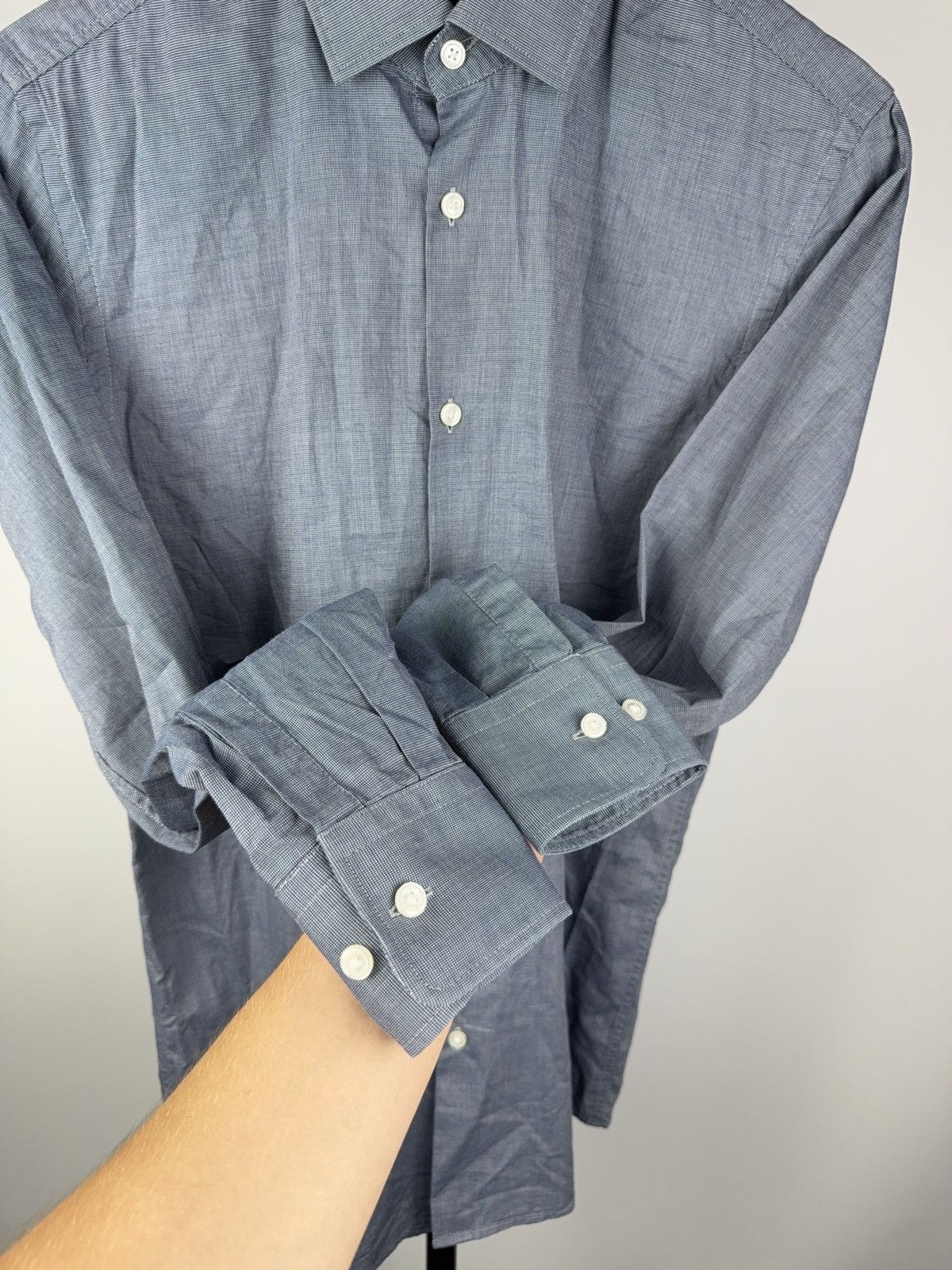 Hugo Boss Luxury Designer Hugo Boss Sharp Fit long sleeve Shirt Size US S / EU 44-46 / 1 - 6 Thumbnail