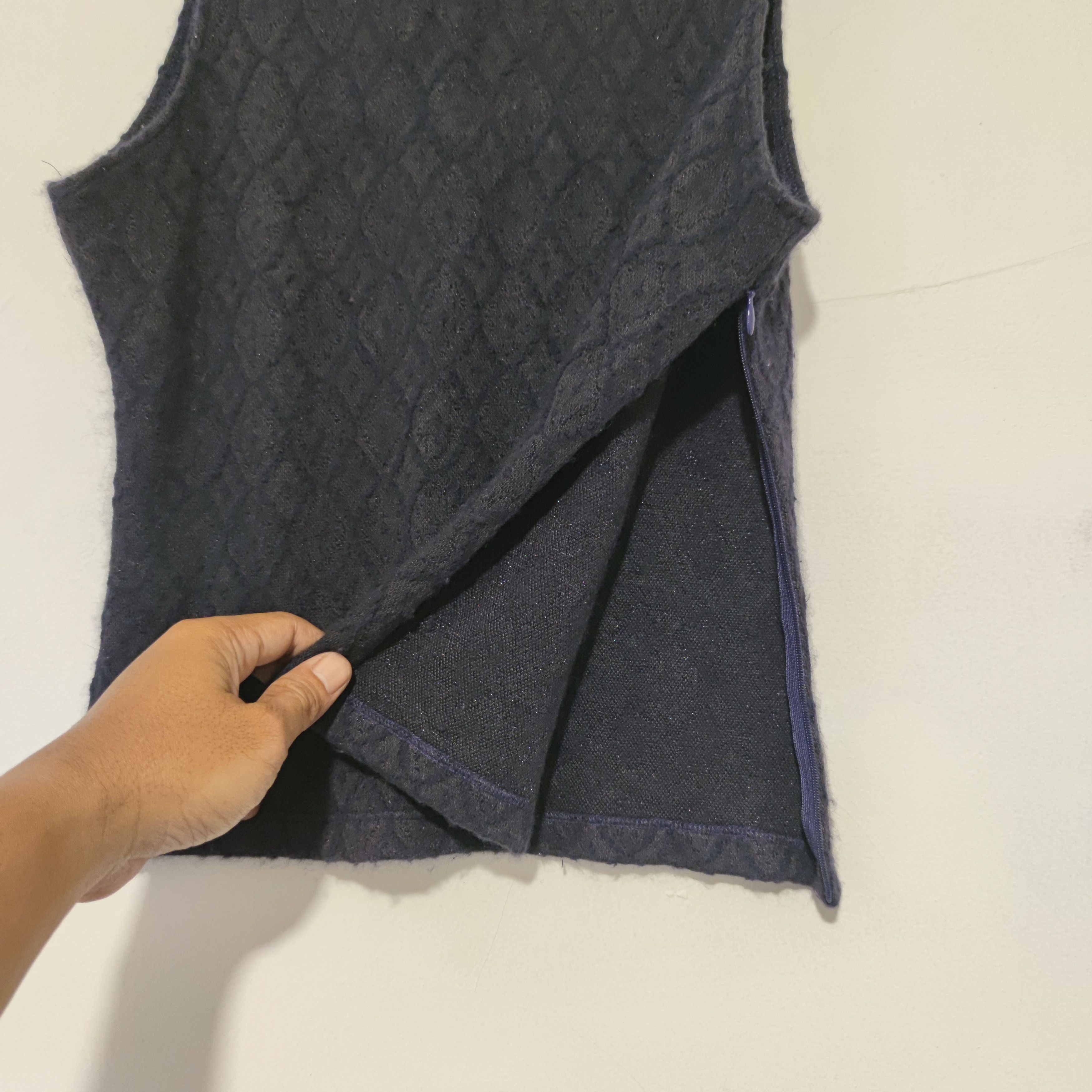 Versace Jeans Couture Versace luxury Tank tops Size XS / US 0-2 / IT 36-38 - 6 Thumbnail