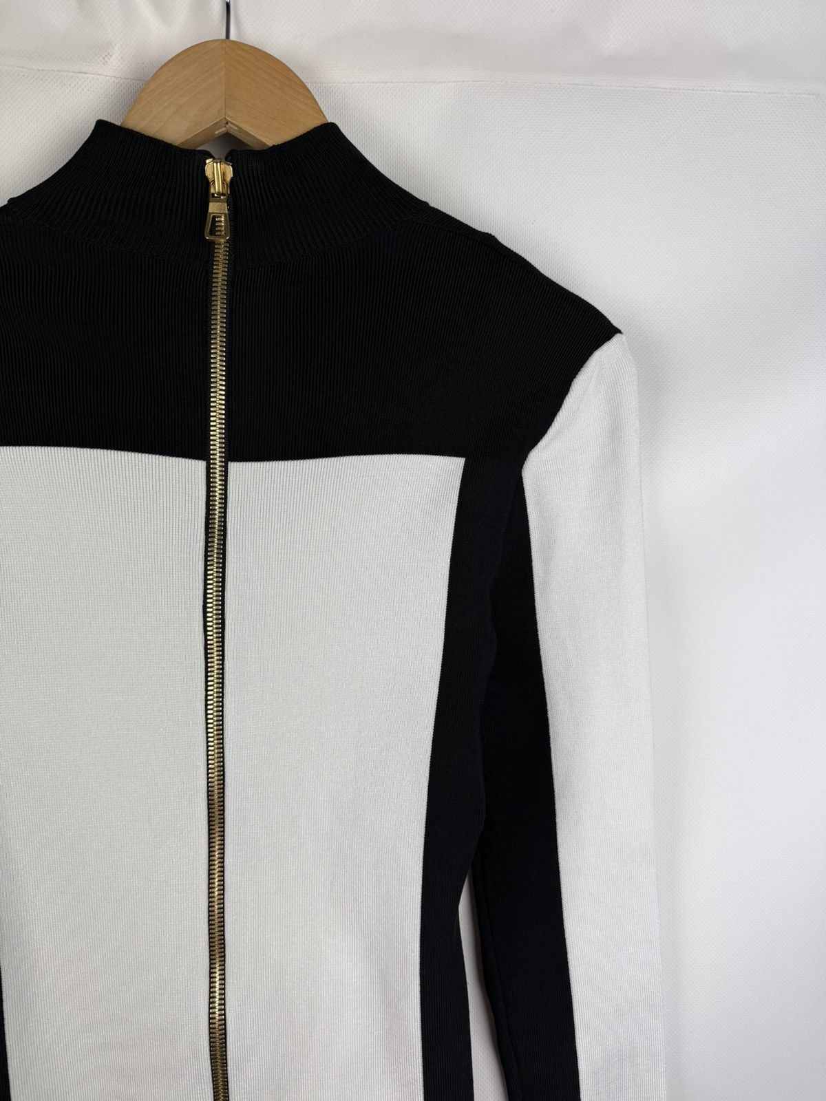 Balmain Balmain H&M Ladies Sweater Pullover Size US 8 / EU 38 Size M / US 6-8 / IT 42-44 - 19 Thumbnail