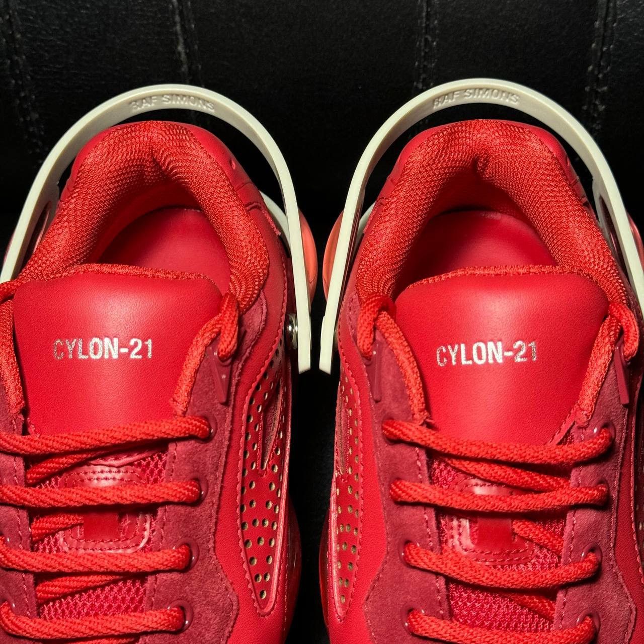 Raf Simons Raf Simons cylon 21 red new Size US 4 / IT 34 - 8 Thumbnail