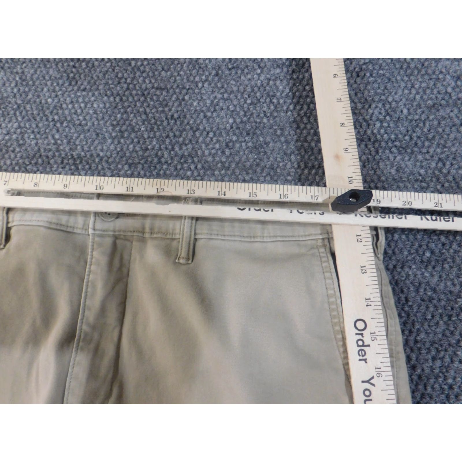 Levi's Levi's Pants Men 38x30 Chino Beige Classic Retro Straight Taper pants Mens 38 Beige Regular Size 38 Size US 38 / EU 54 - 4 Thumbnail