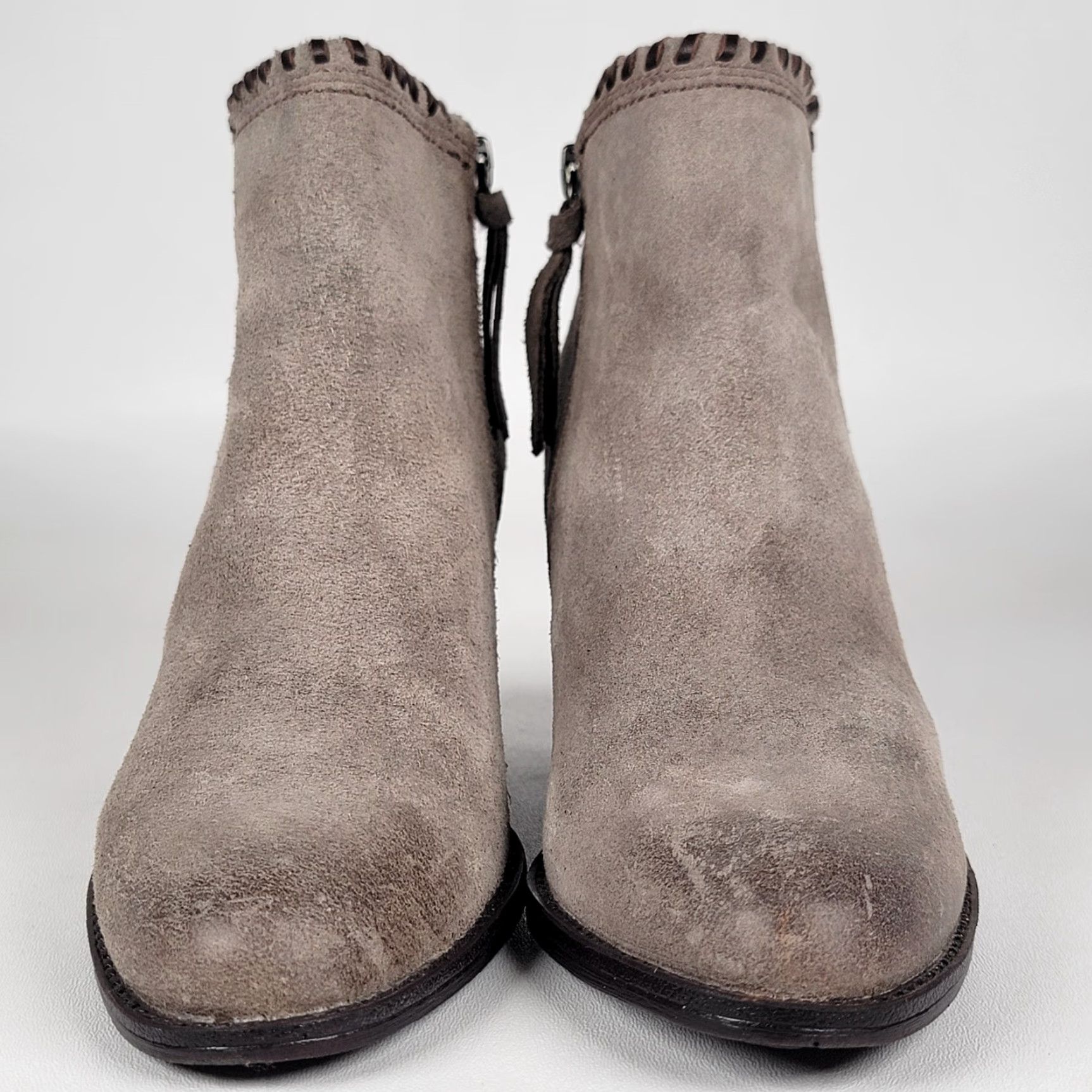 Vintage Sofft Boots Women's Size 6M Taupe Leather Zip Ankle Bootie Brown Leather Round Toe Bootie Size US 6 / IT 36 - 2 Thumbnail