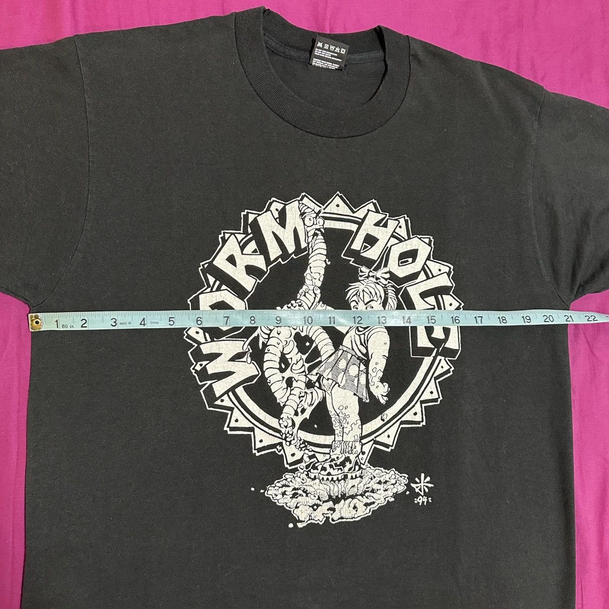 Band Tees Vintage Worm Hole T Shirt 1990s Fruit Of The Loom 50/50 L Size US L / EU 52-54 / 3 - 5 Thumbnail