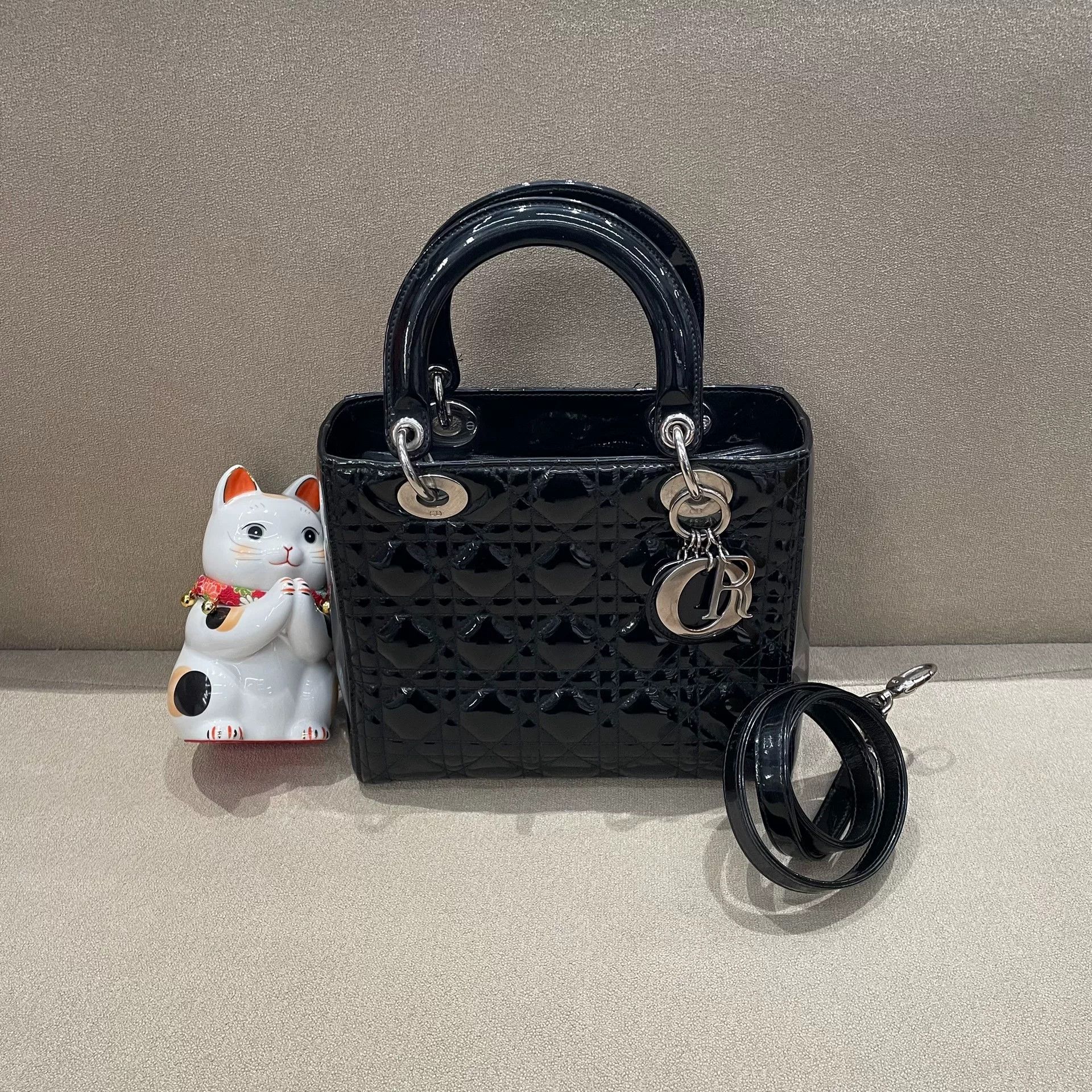 Dior Pre-loved Bag Very good condition Size ONE SIZE - 1 Thumbnail