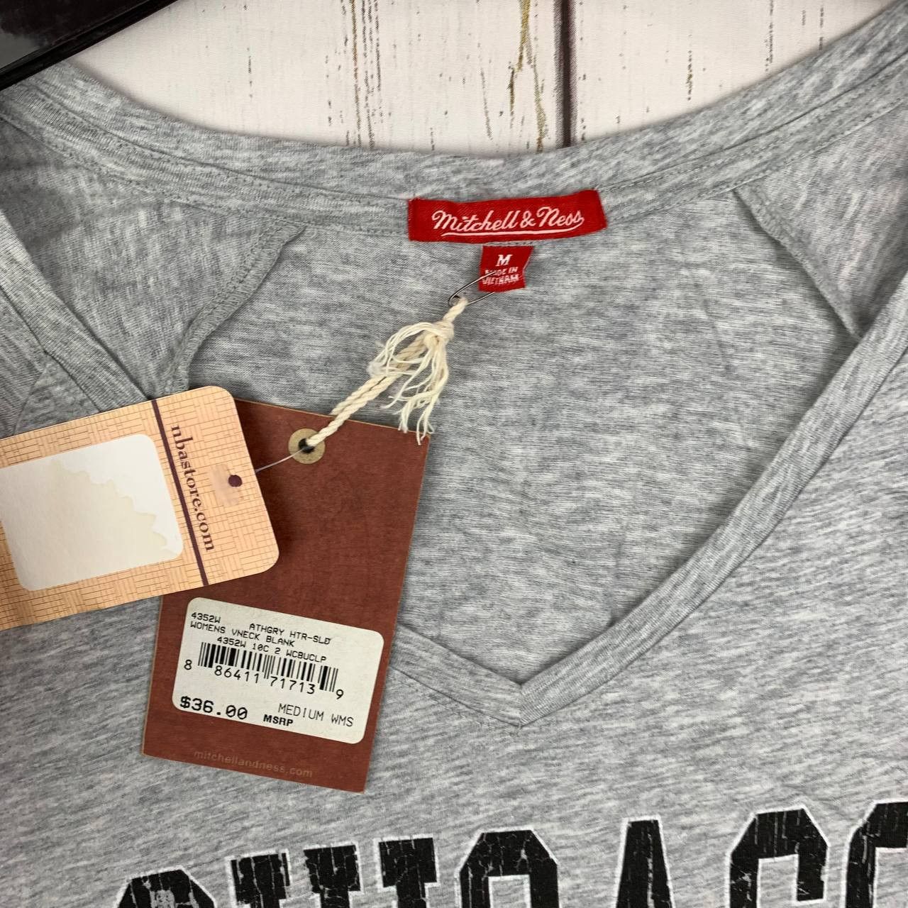 Mitchell & Ness Chicago Bulls NBA Medium Nostalgia Co Shirt Gray Women New Size M / US 6-8 / IT 42-44 - 4 Thumbnail