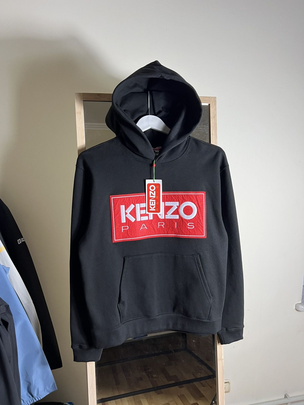 Kenzo Kenzo Box Logo Black Hoodie Y2K Big Logo Size US S / EU 44-46 / 1 - 1 Thumbnail