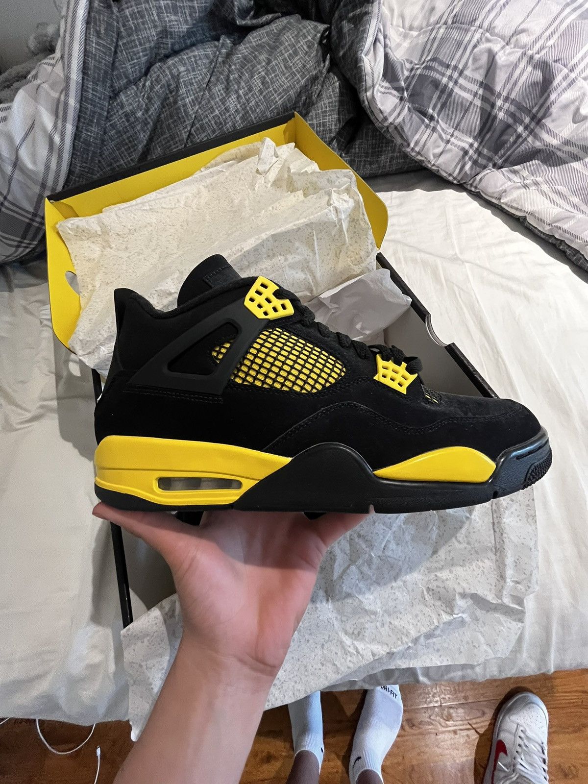 Jordan Brand Jordan 4 thunder Size US 12.5 / EU 45-46 - 8 Thumbnail