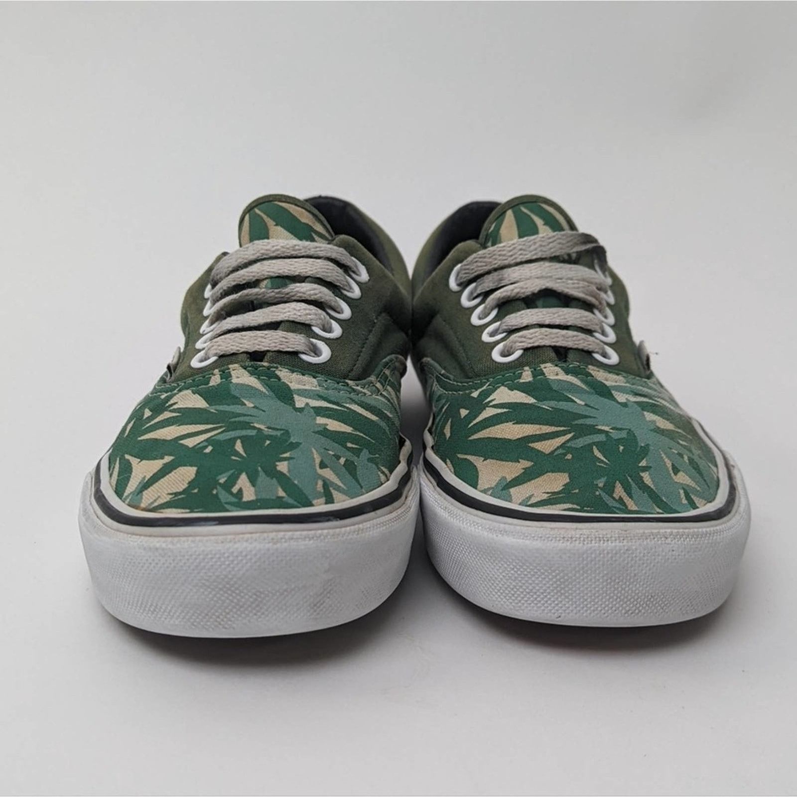 Vans Rare Mary-J Leaf Low Top Vans - 7.5/9 Size US 9 / IT 39 - 9 Thumbnail