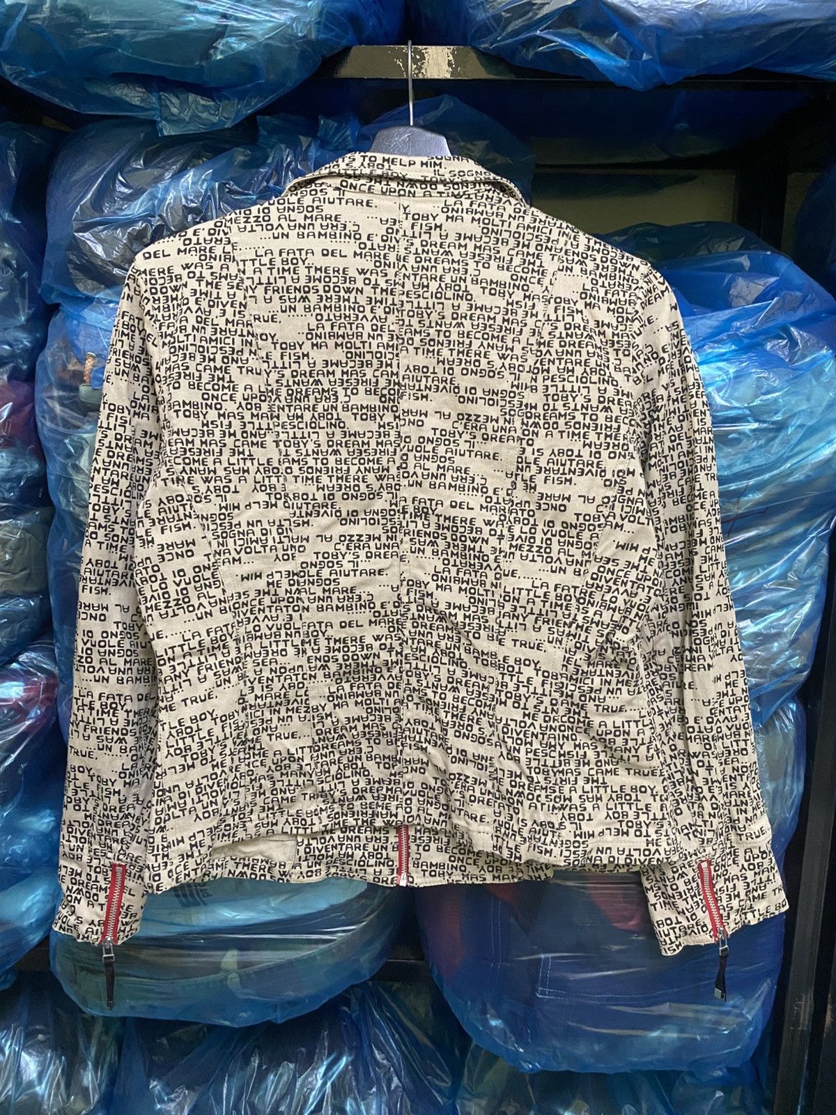 Vintage Vintage C’est moi jeu femme Text Print Jacket Red Zippers Size M / US 6-8 / IT 42-44 - 10 Thumbnail